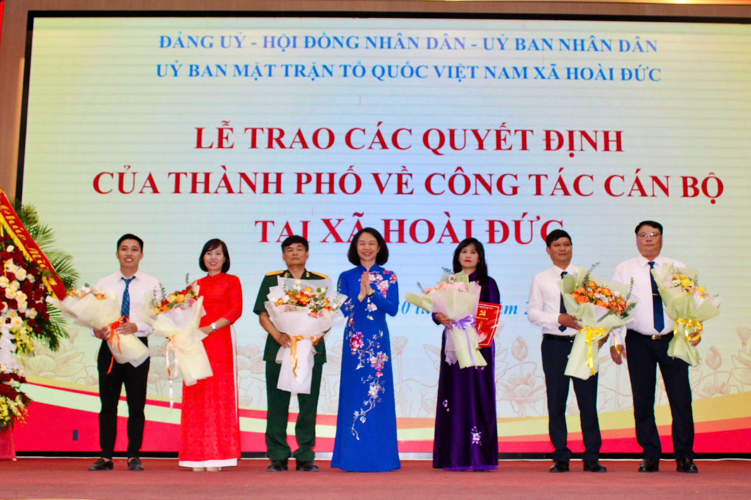 Công bố Quyết định thành lập 4 xã: Hoài Đức, Dương Hoà, An Khánh, Sơn Đồng - ảnh 4