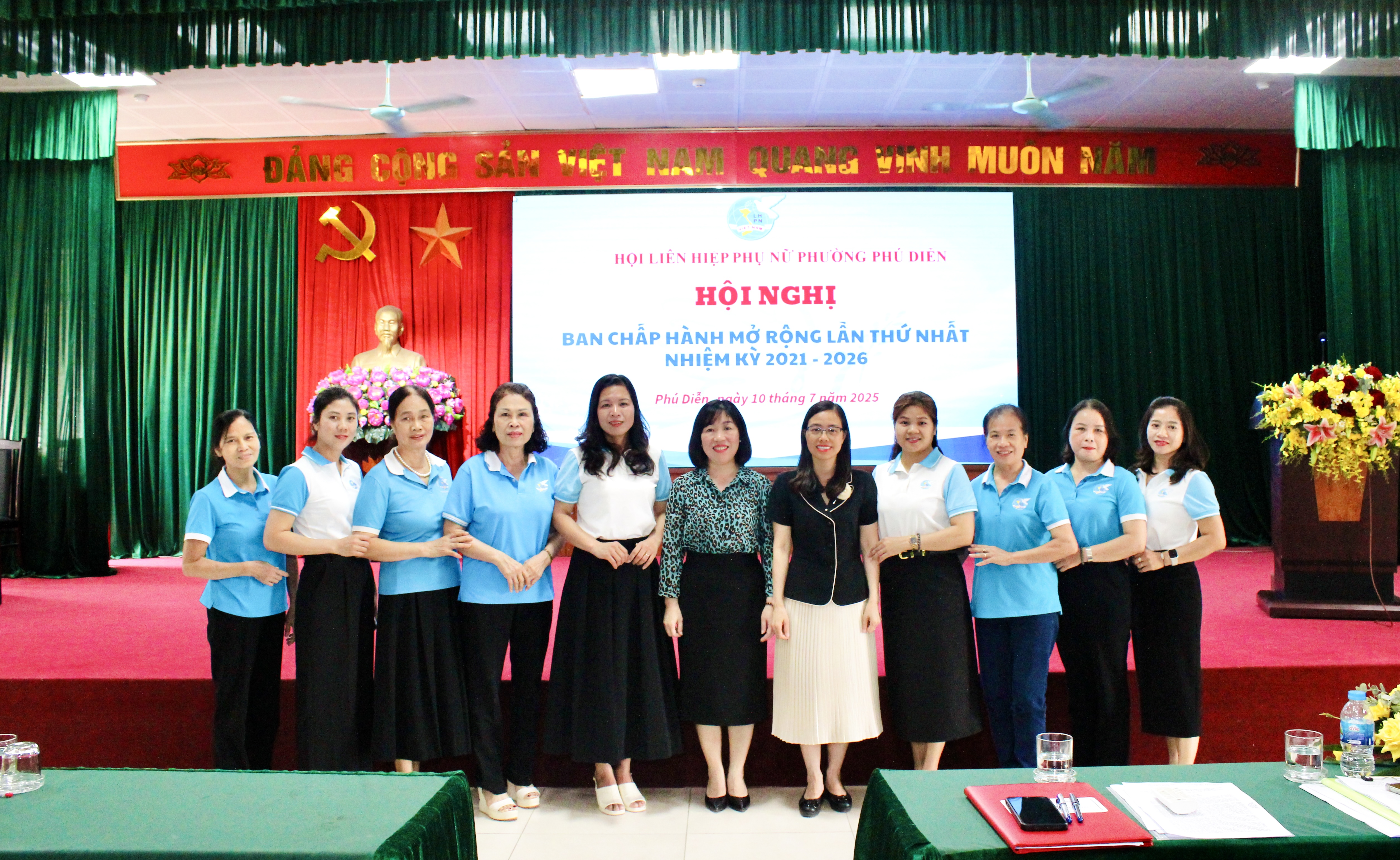 Hội LHPN phường Phú Diễn công bố các quyết định thành lập Hội LHPN phường - ảnh 6