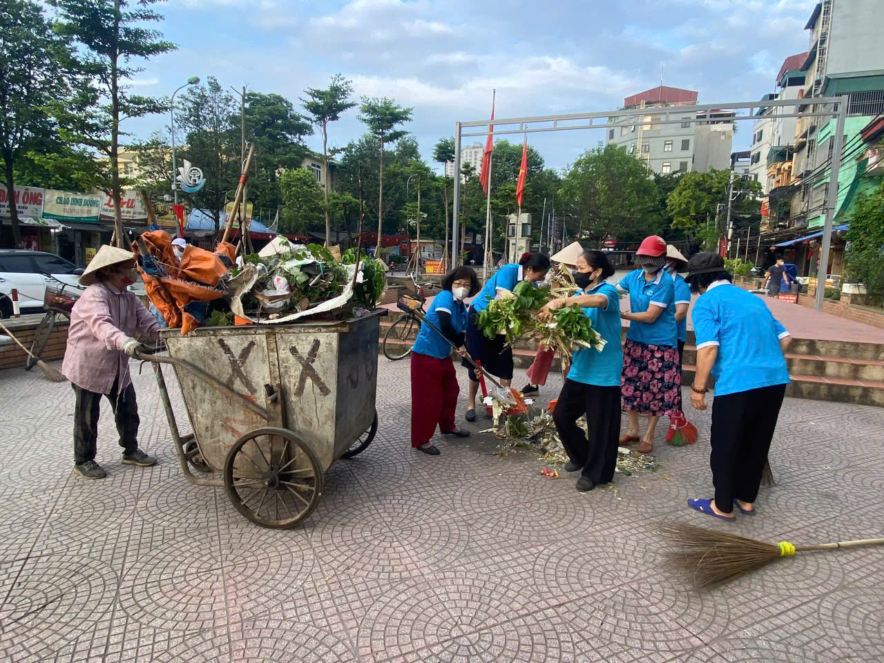 Phường Thanh Liệt chung tay bảo vệ môi trường, xây dựng không gian xanh - ảnh 6