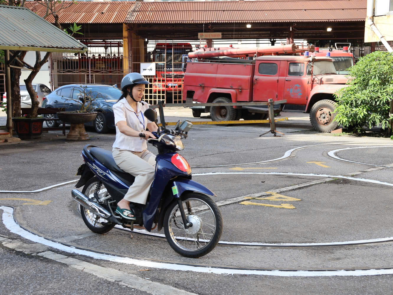Hà Nội: Triển khai cao điểm sát hạch cấp giấy phép lái xe cơ giới đường bộ - ảnh 3