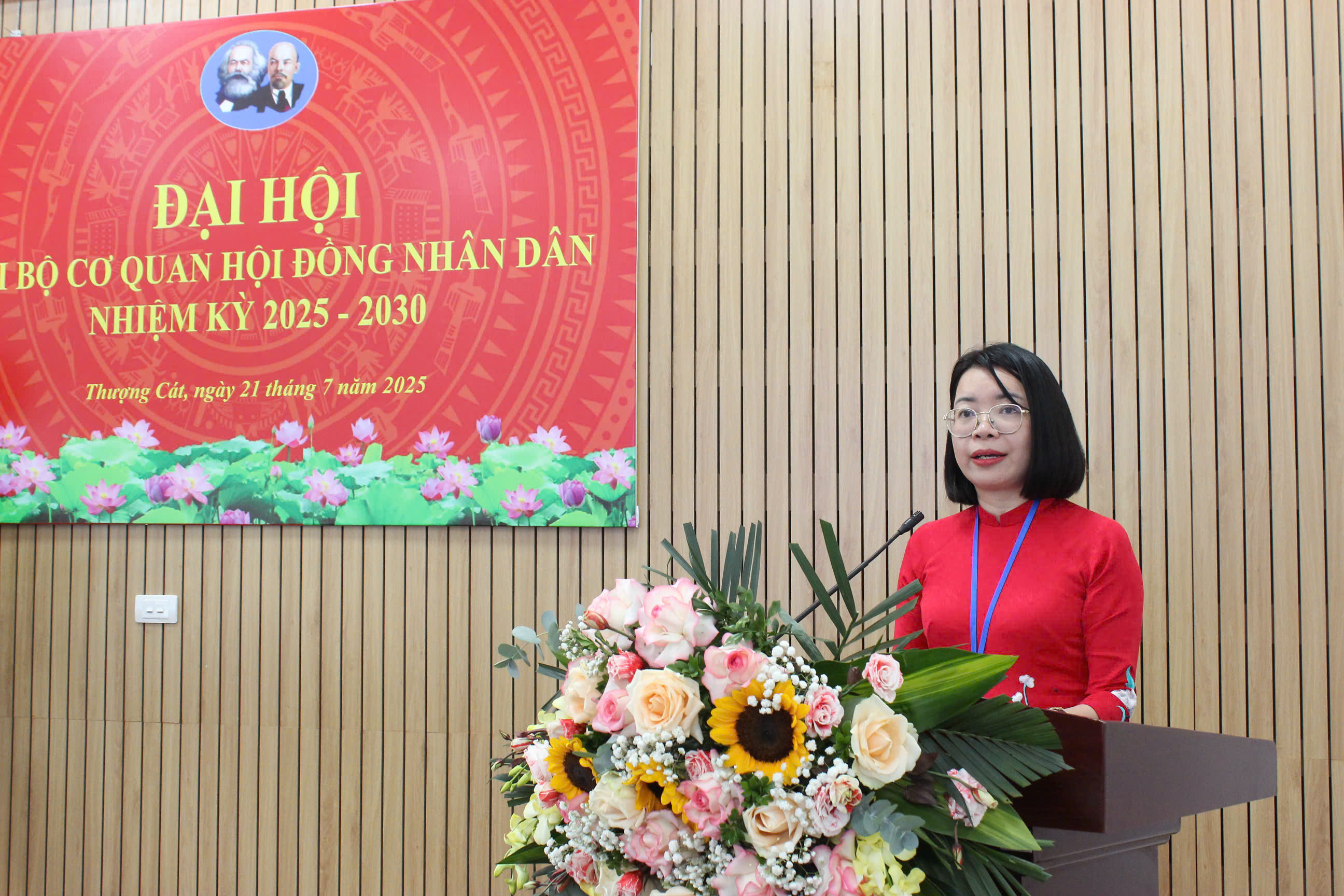 Hội đồng nhân dân phường Thượng Cát: Quyết tâm xây dựng Chi bộ trong sạch, vững mạnh - ảnh 3