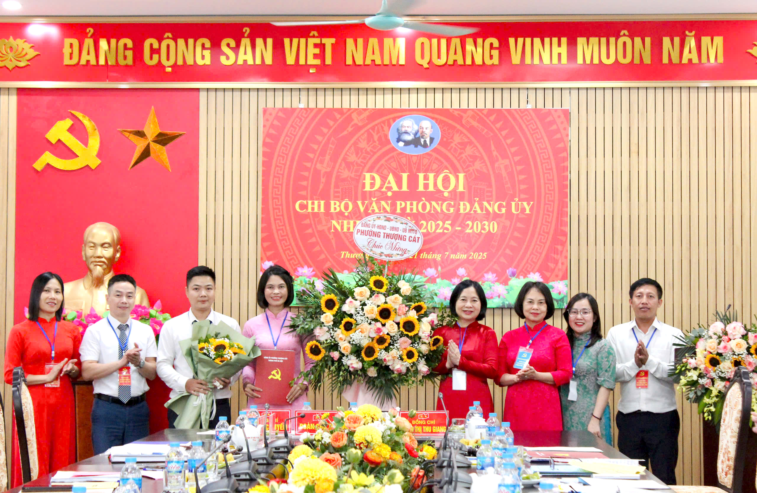 Văn phòng Đảng ủy phường Thượng Cát quyết tâm số hóa, đẩy mạnh ứng dụng thông tin và chuyển đổi số - ảnh 5