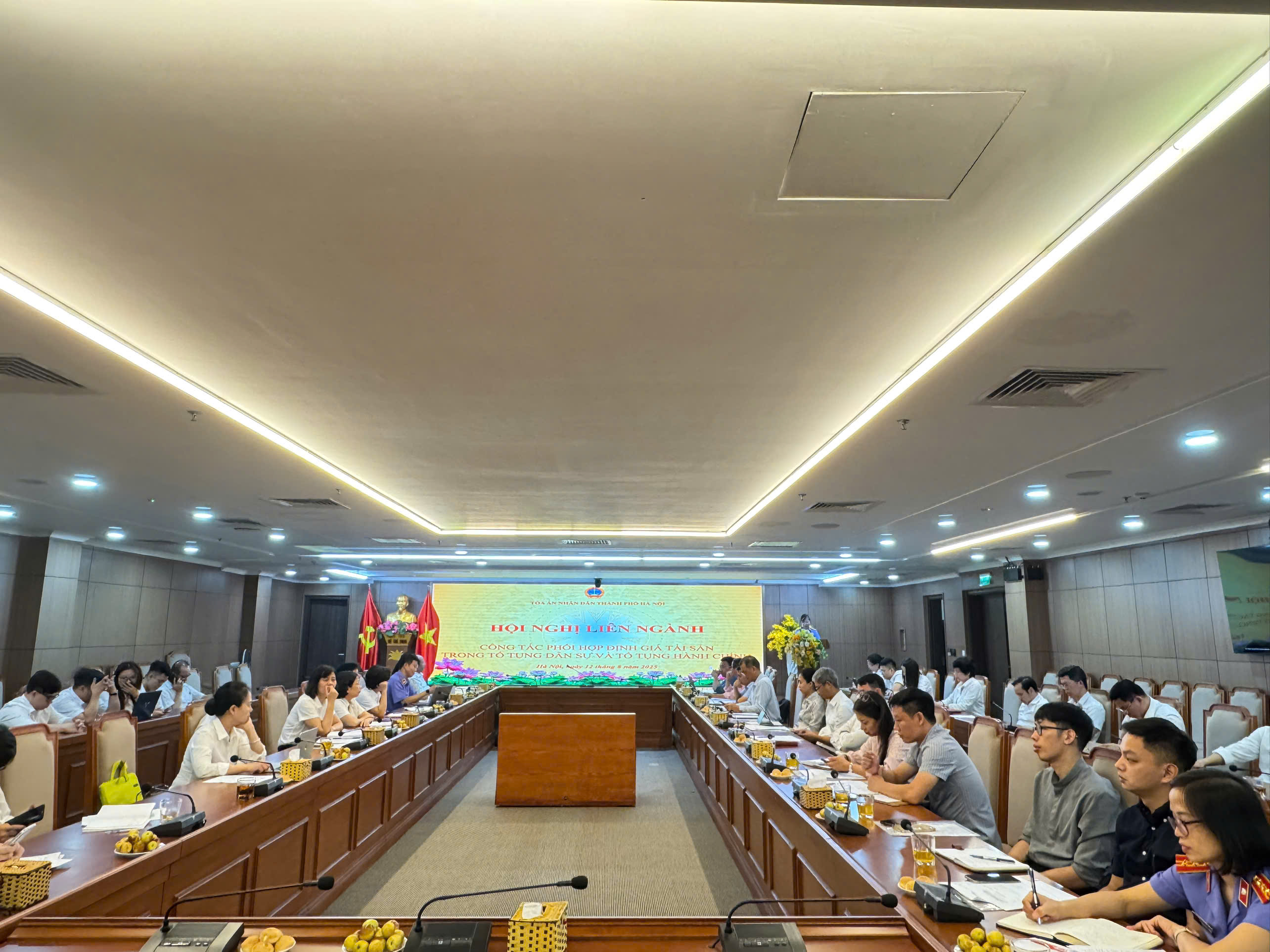 Tăng cường phối hợp liên ngành về công tác định giá tài sản trong Tố tụng dân sự và Tố tụng hành chính - ảnh 1