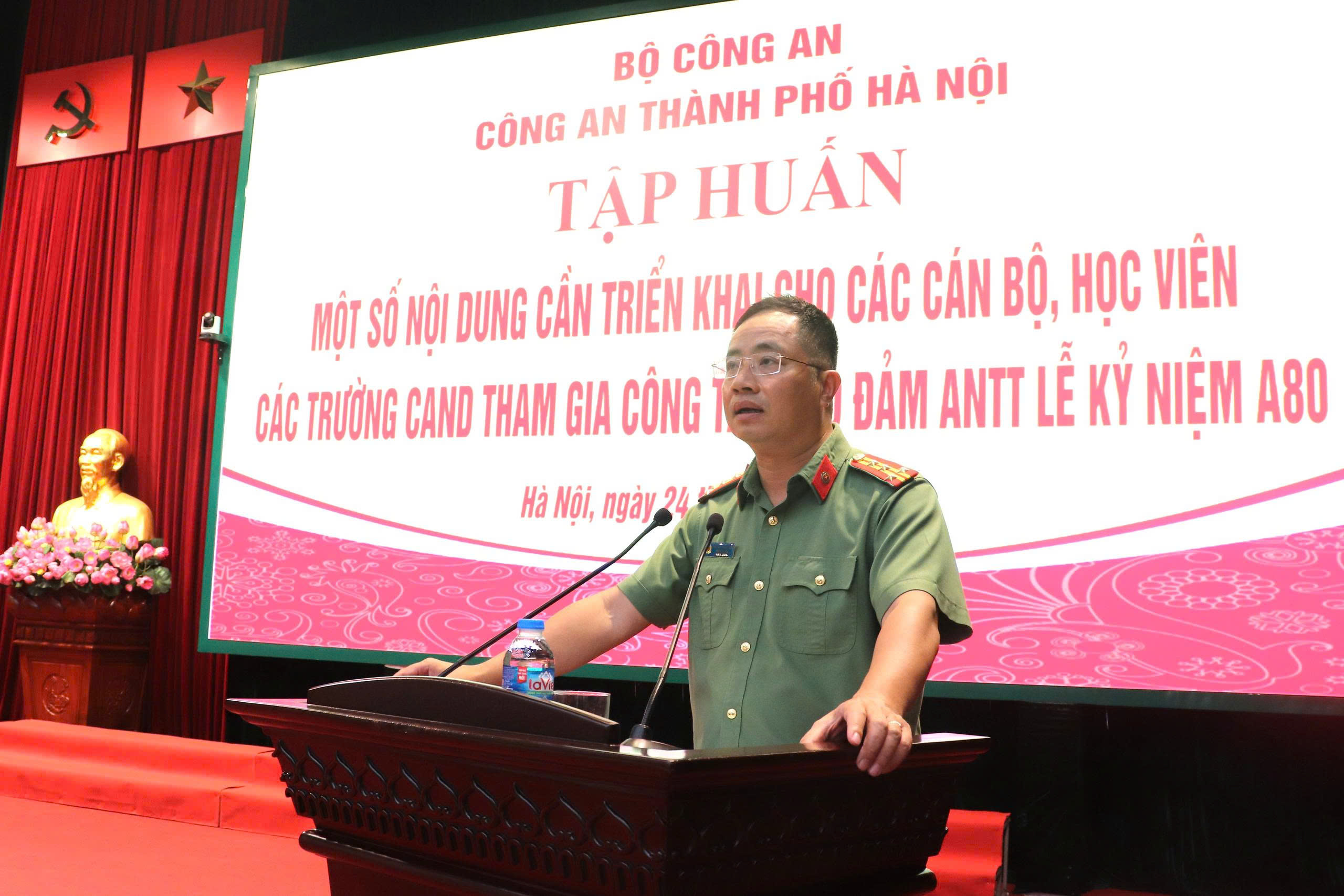 Tập huấn cho cán bộ, học viện tham gia bảo đảm an ninh trật tự Lễ kỷ niệm A80 - ảnh 1