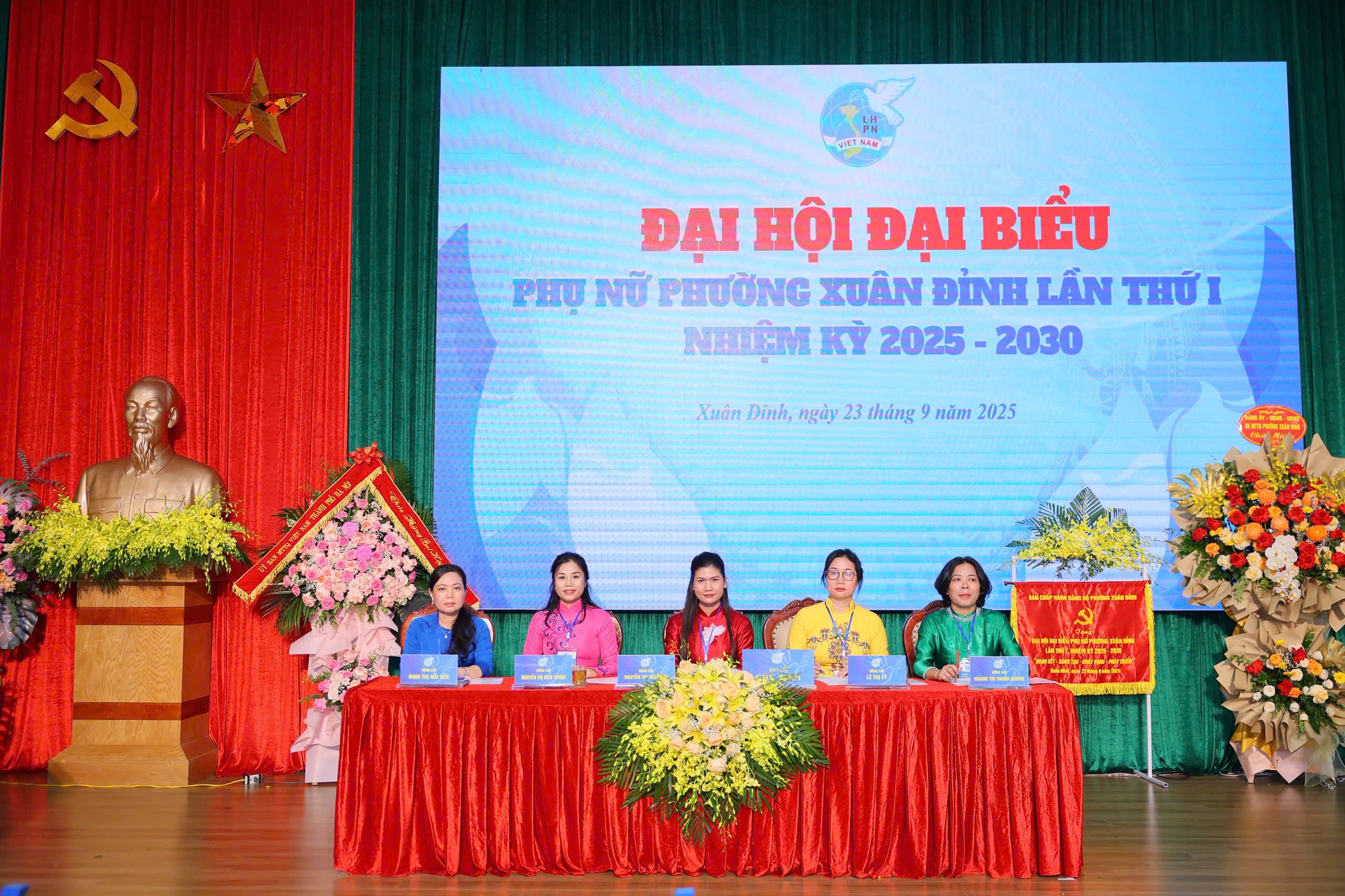 Phụ nữ phường Xuân Đỉnh chung tay xây dựng phường trở thành đô thị thông minh – kiểu mẫu của Thủ đô - ảnh 7