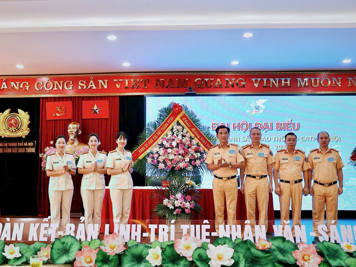 Đại hội Phụ nữ Phòng Cảnh sát giao thông nhiệm kỳ 2025 – 2030 thành công tốt đẹp - ảnh 1