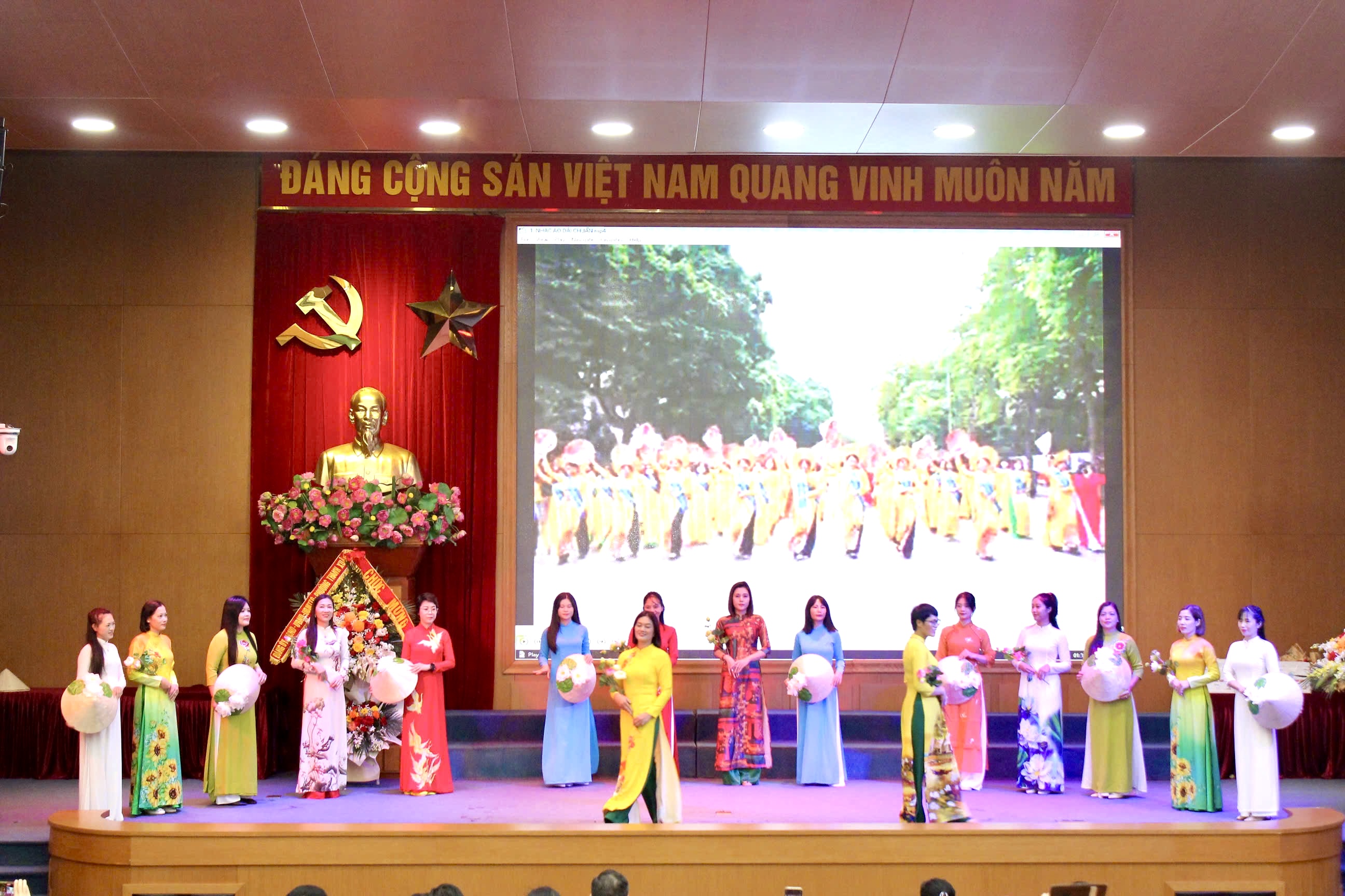 Hội LHPN phường Thanh Xuân kỷ niệm 95 năm ngày thành lập Hội Liên hiệp Phụ nữ Việt Nam 20/10 - ảnh 5