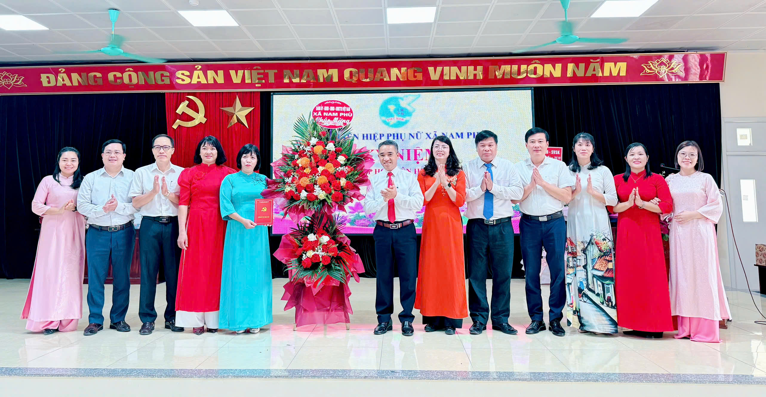 Phụ nữ Nam Phù tự tin, bản lĩnh, sáng tạo, vững vàng trong kỷ nguyên mới - ảnh 4