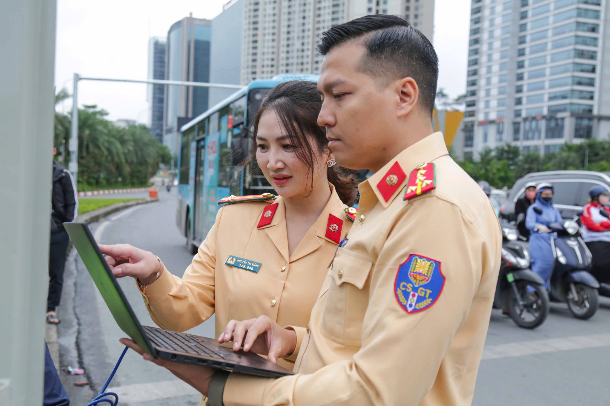 Hà Nội triển khai lắp đặt hơn 1.800 camera AI trên địa bàn - ảnh 3