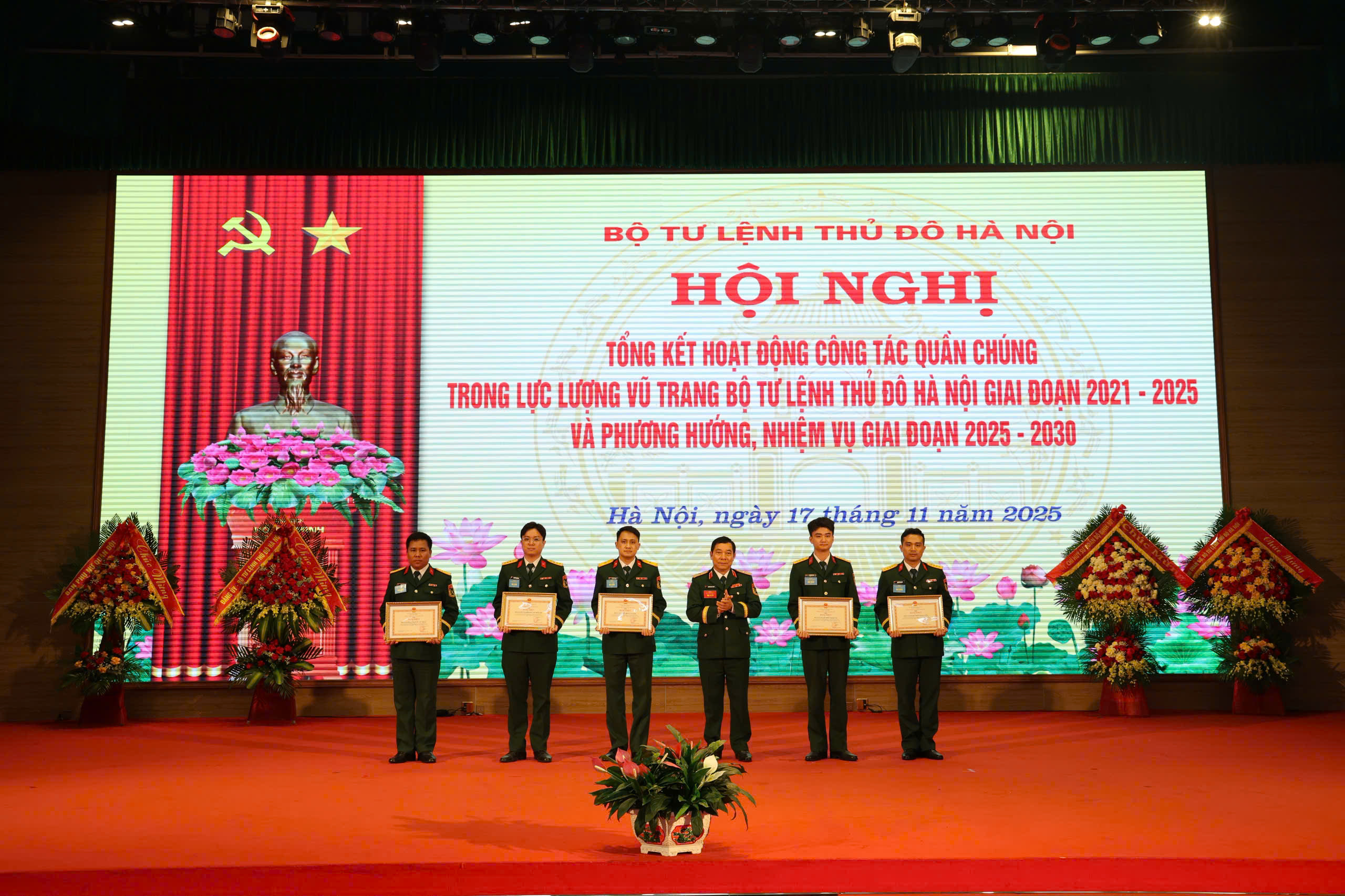 Bộ Tư lệnh Thủ đô tổng kết hoạt động công tác quần chúng giai đoạn 2021-2025 - ảnh 4