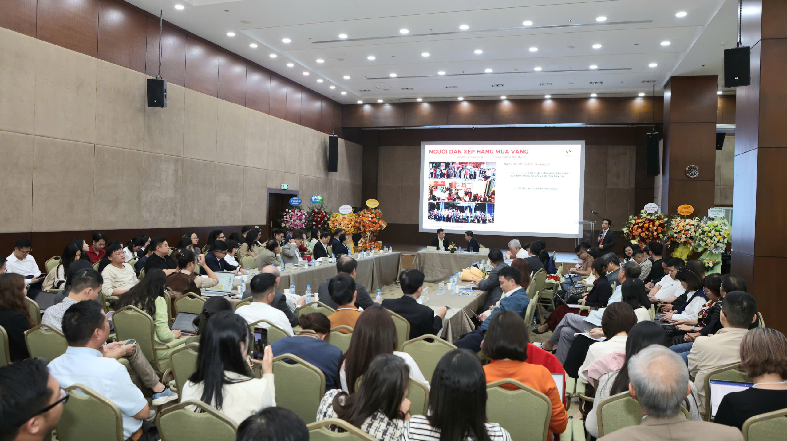 Phát triển thị trường vàng - cơ hội và thách thức - ảnh 1