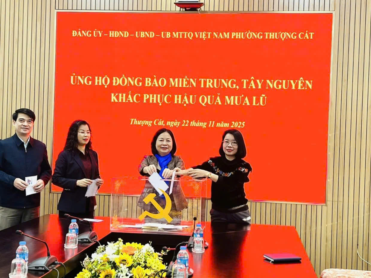 Phường Thượng Cát phát động ủng hộ đồng bào bị ảnh hưởng do bão lũ - ảnh 1