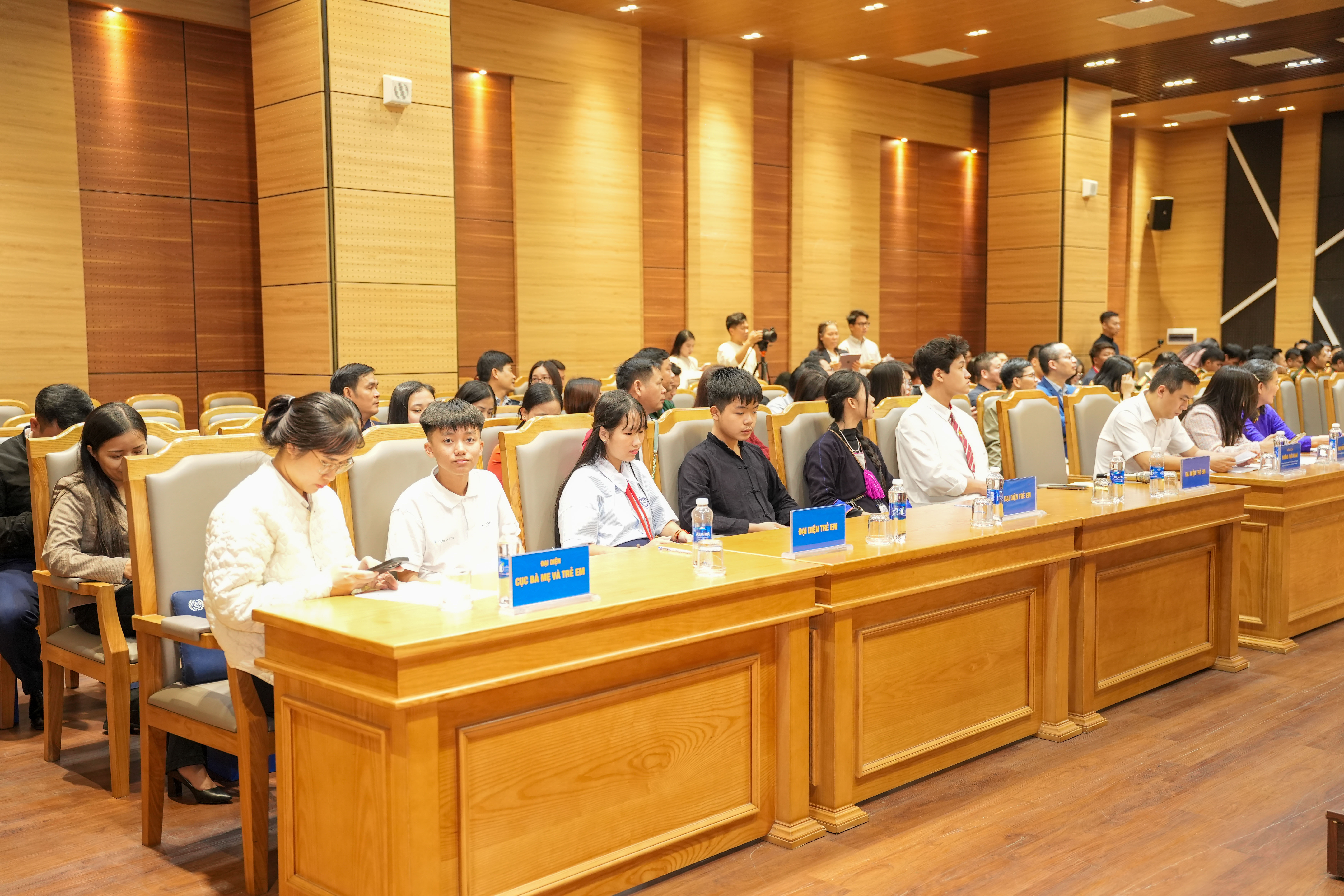 Gần 2.800 trẻ em tham gia đóng góp ý kiến về Chương trình Bảo vệ và hỗ trợ trẻ em trên không gian mạng - ảnh 3