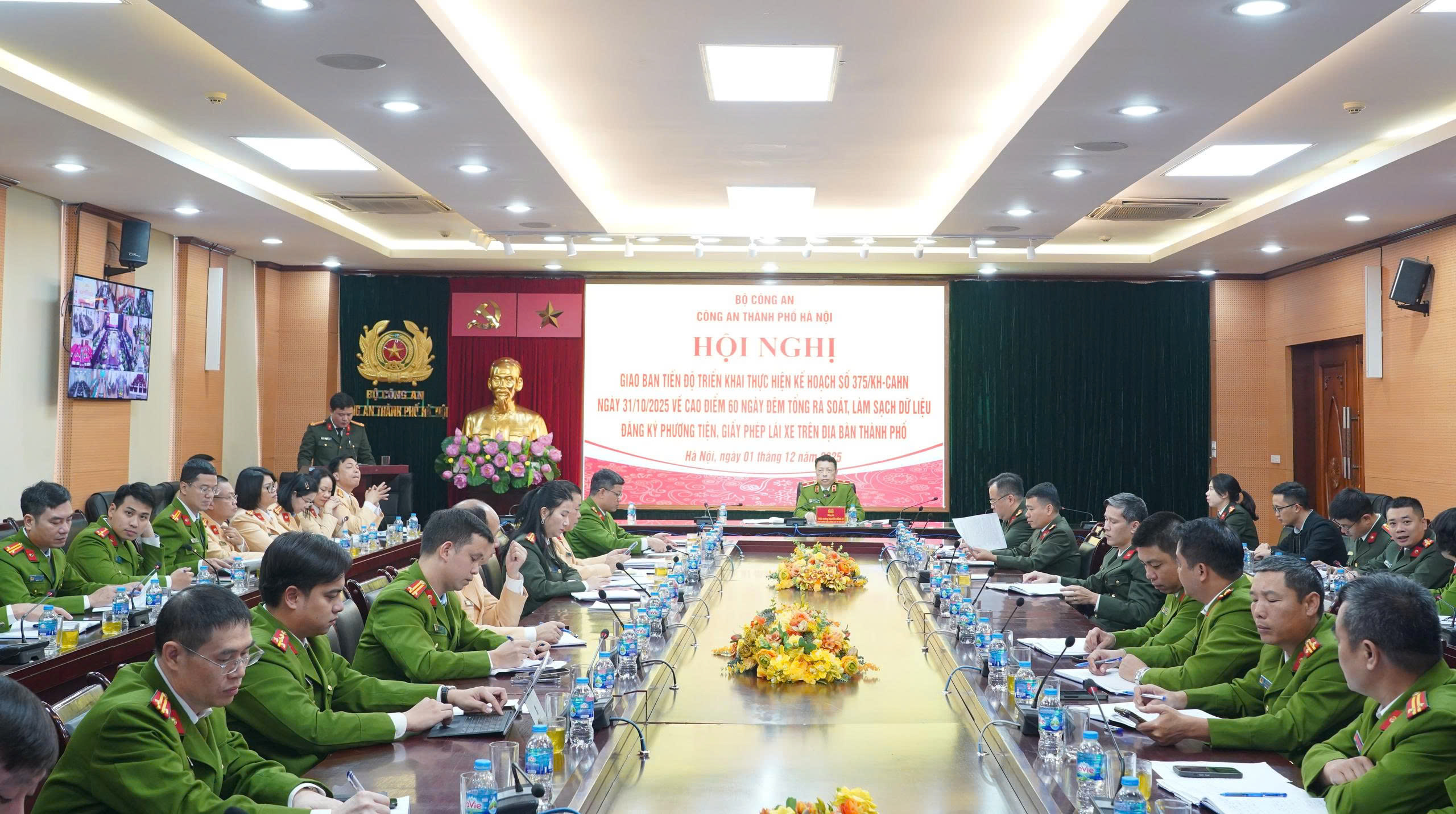 Hơn 130.000 trường hợp được xác minh sau 18 ngày cao điểm làm sạch dữ liệu phương tiện và giấy phép lái xe - ảnh 1