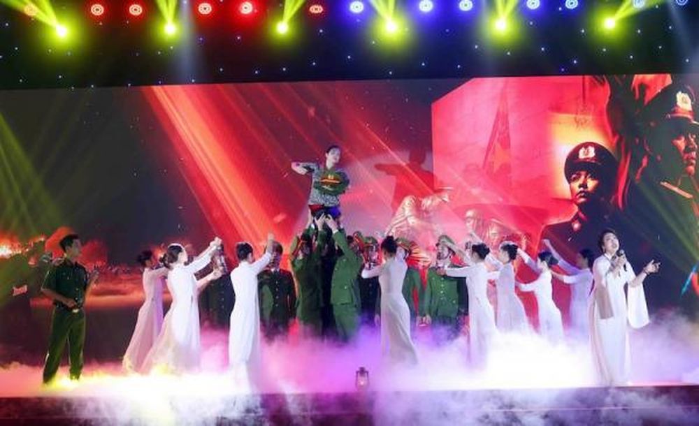 Hà Nội: Công bố hotline tố giác tội phạm ma tuý - ảnh 4