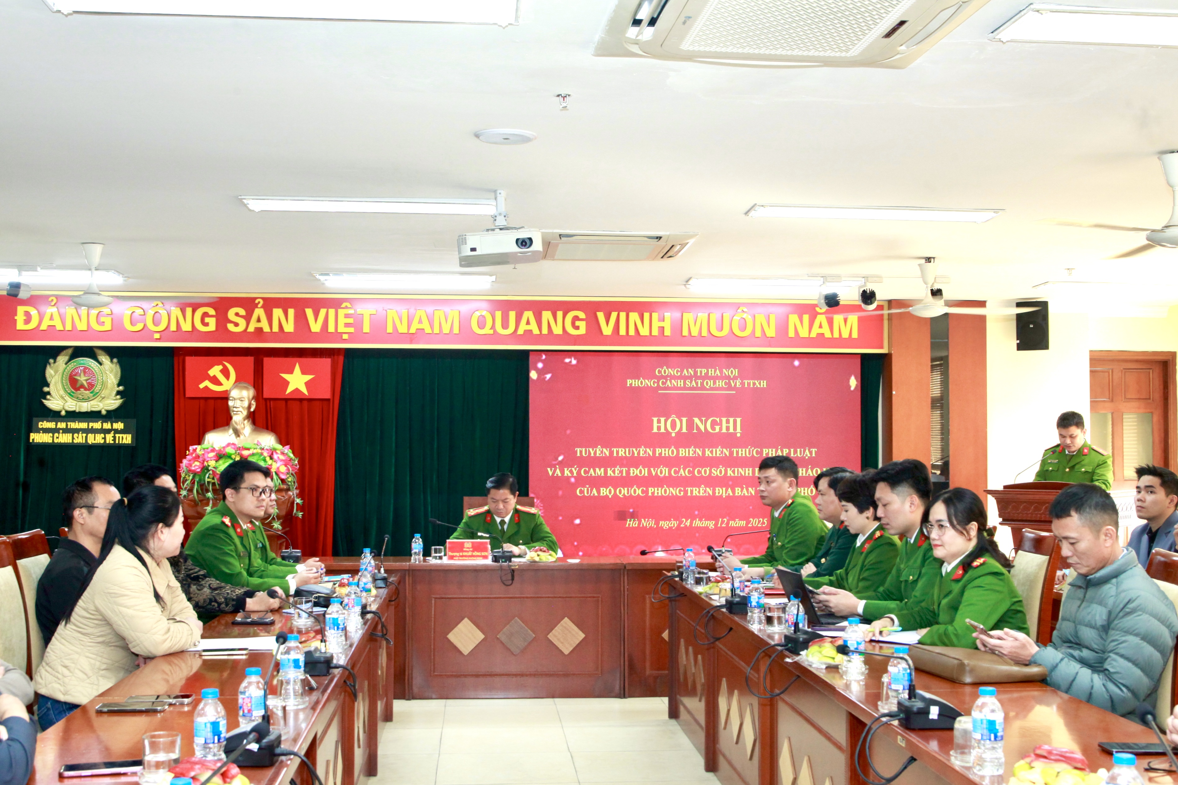 Hà Nội: Tuyên truyền phổ biến kiến thức pháp luật đối với các cơ sở kinh doanh pháo hoa  - ảnh 1