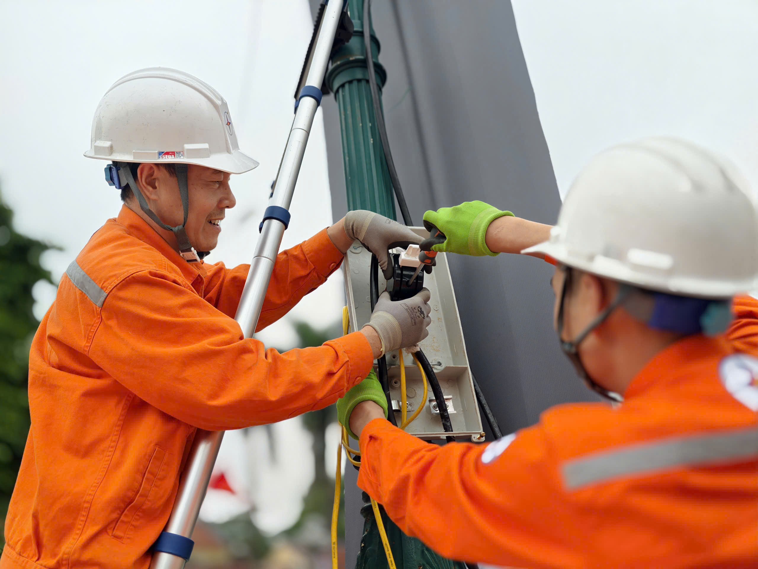 Hà Nội: Chủ động bảo đảm trật tự an toàn giao thông, trật tự đô thị phục vụ Tết Dương lịch 2026 - ảnh 7