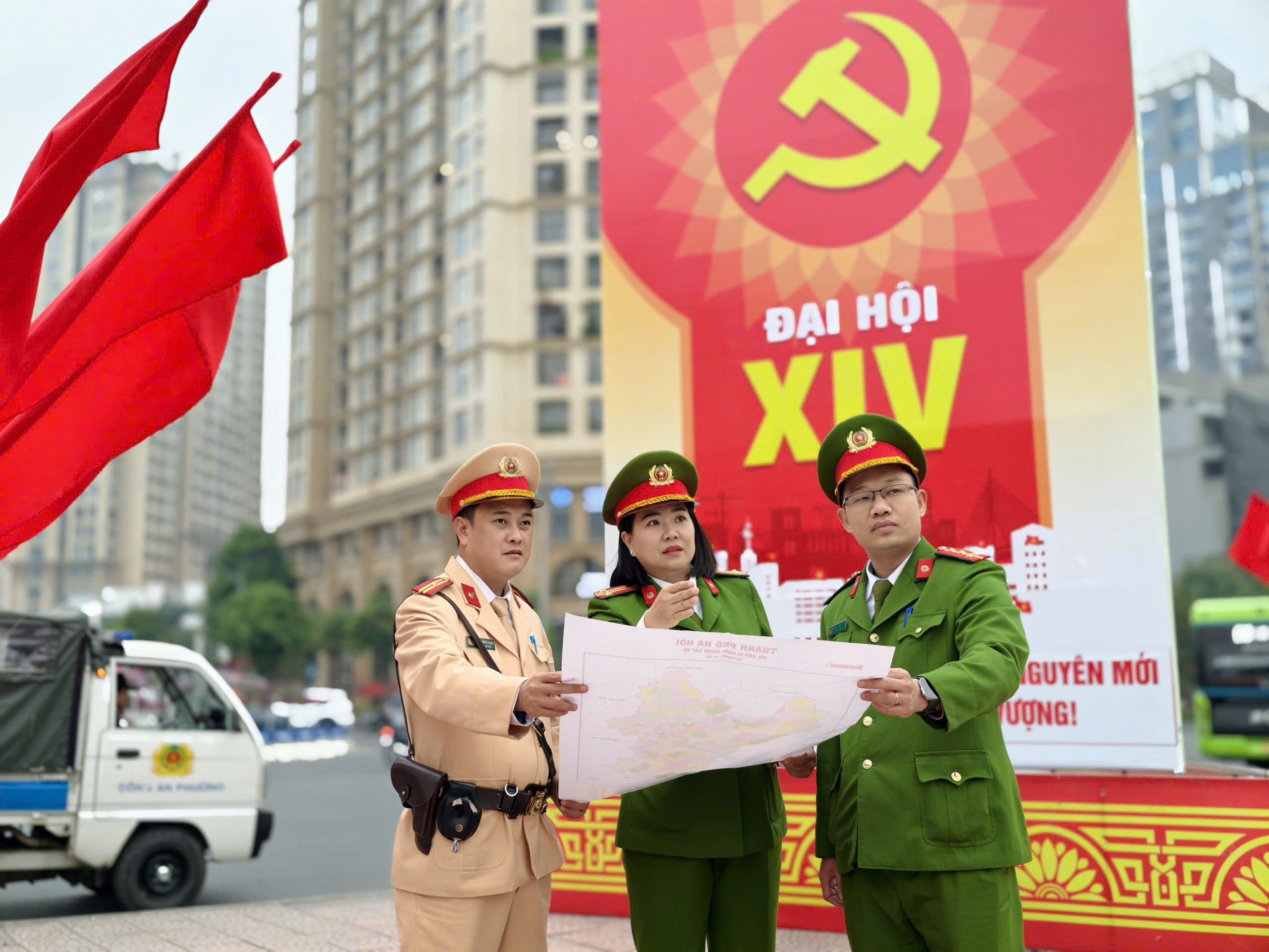 Hà Nội: Chủ động bảo đảm trật tự an toàn giao thông, trật tự đô thị phục vụ Tết Dương lịch 2026 - ảnh 1