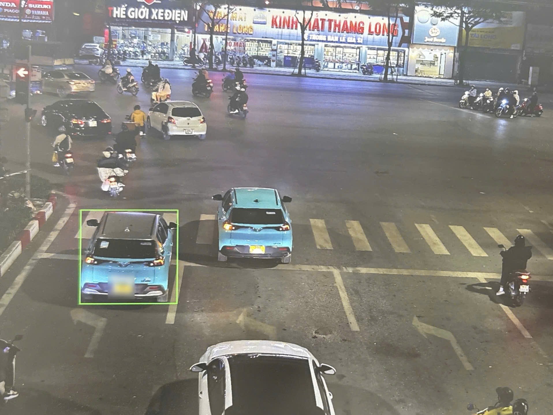 Hà Nội: Camera AI ghi nhận hơn 100 trường hợp vi phạm giao thông trong ngày đầu kỳ nghỉ Tết Dương lịch 2026 - ảnh 2