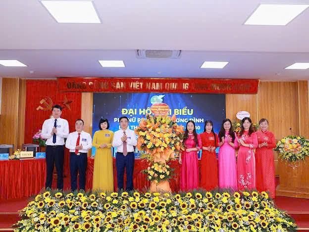 Hội LHPN phường Khương Đình: Dấu ấn nổi bật trong hoạt động Hội và phong trào phụ nữ năm 2025 - ảnh 2