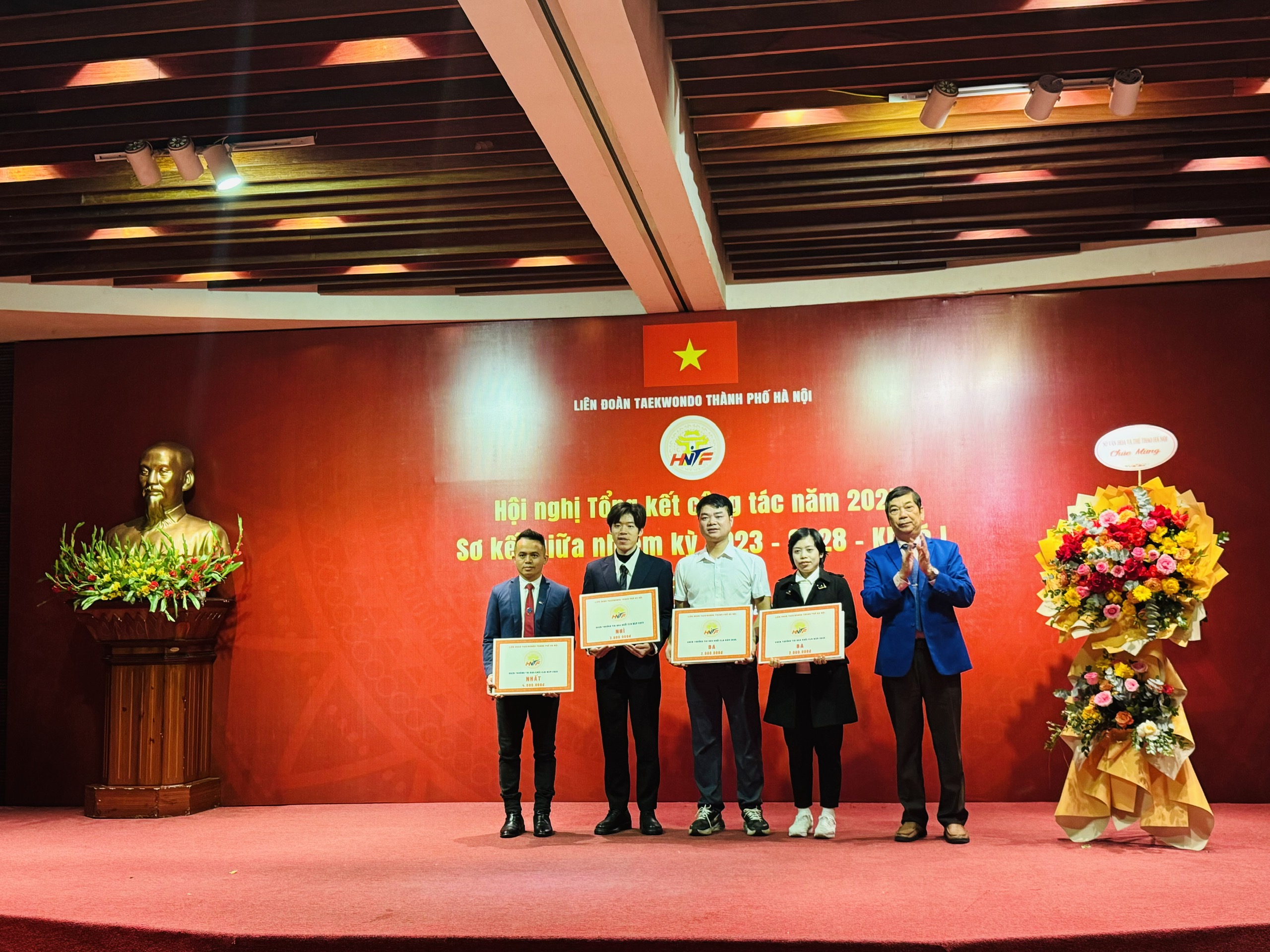 Chủ tịch Liên đoàn Taekwondo Hà Nội Nguyễn Mạnh Hùng: Khát vọng nâng tầm vị thế võ thuật Thủ đô - ảnh 1