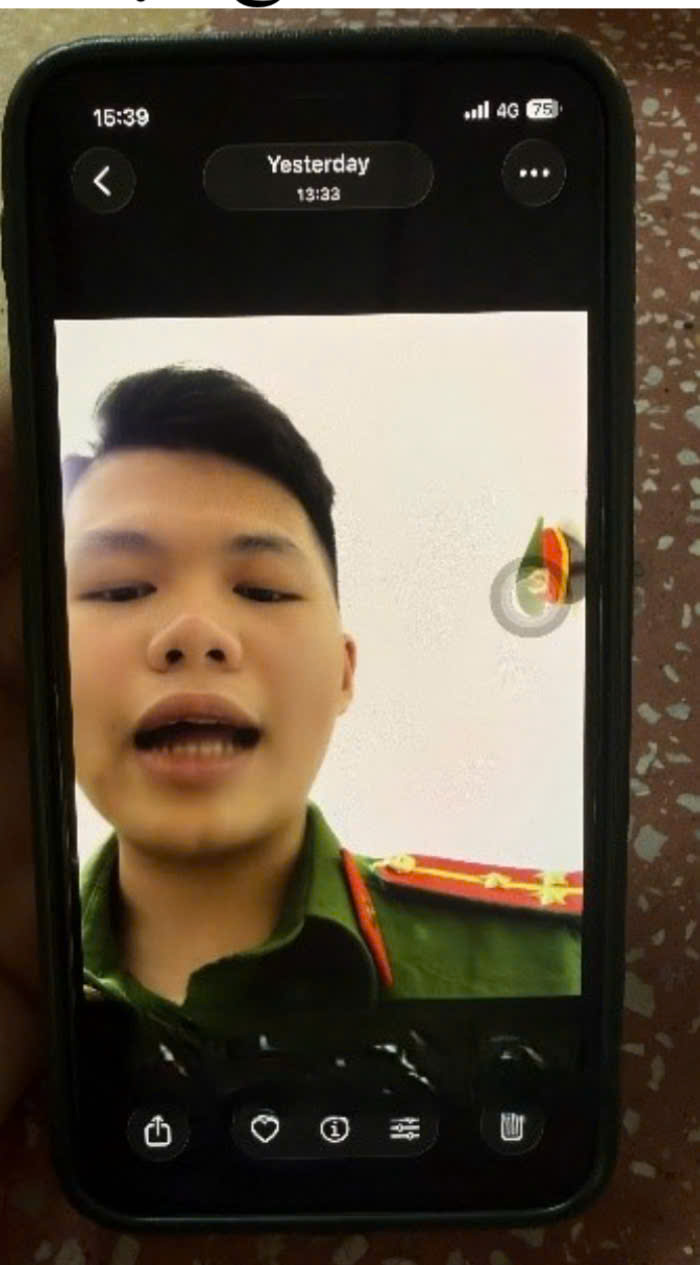 Phường Yên Hoà: Kịp thời ngăn chặn nam sinh viên bị lừa đảo, lấy vàng và tiền của gia đình đem bán - ảnh 2