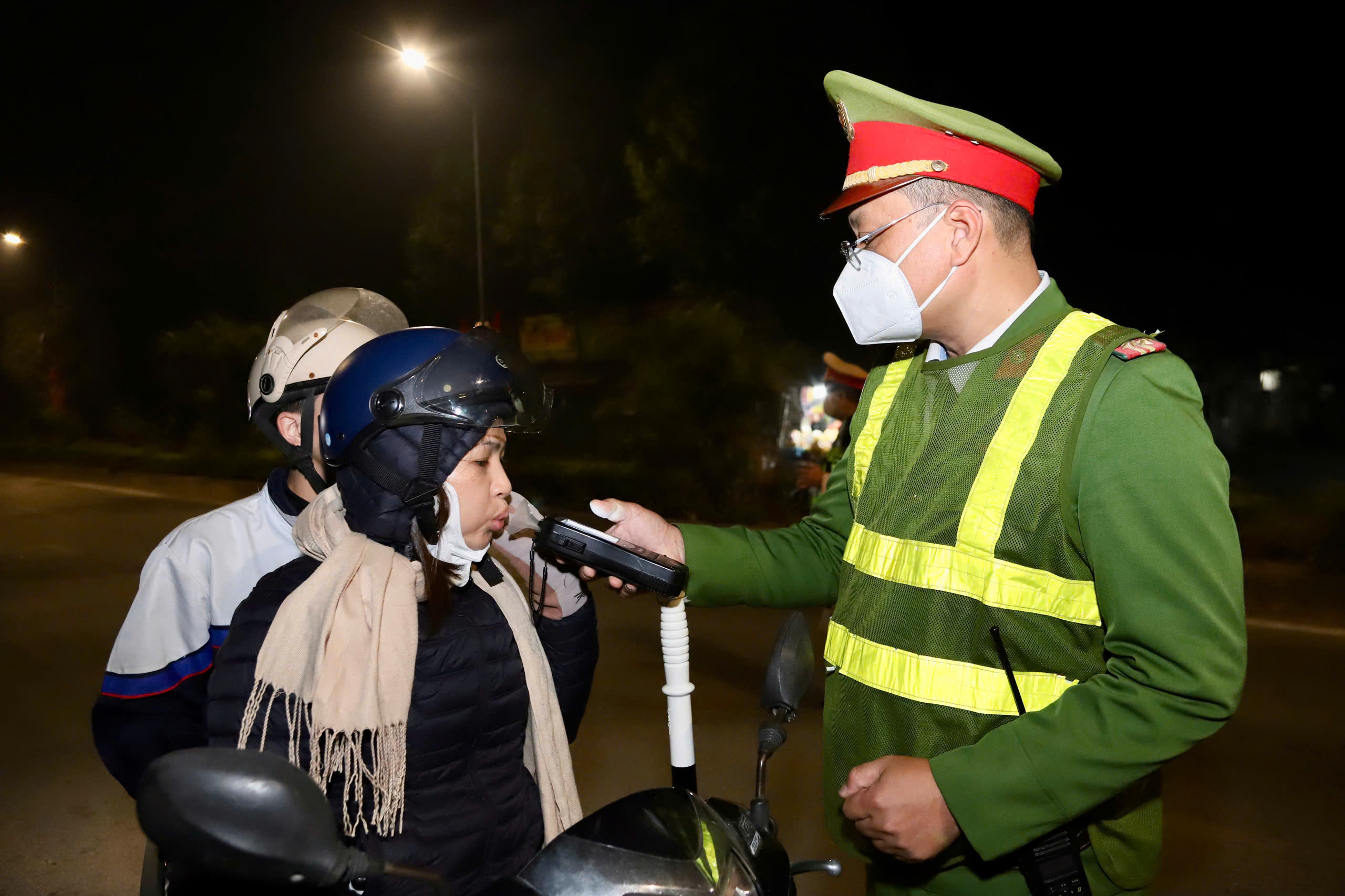 Tăng cường tuần tra, kiểm soát, đảm bảo an toàn Đại hội đại biểu toàn quốc lần thứ XIV của Đảng - ảnh 4