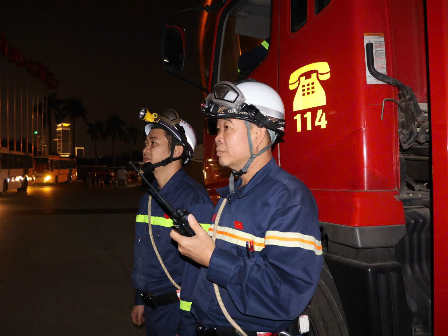 Công an TP Hà Nội tổ chức diễn tập phương án bảo đảm trật tự, an toàn giao thông phục vụ chương trình nghệ thuật đặc biệt chào mừng thành công Đại hội XIV  - ảnh 3