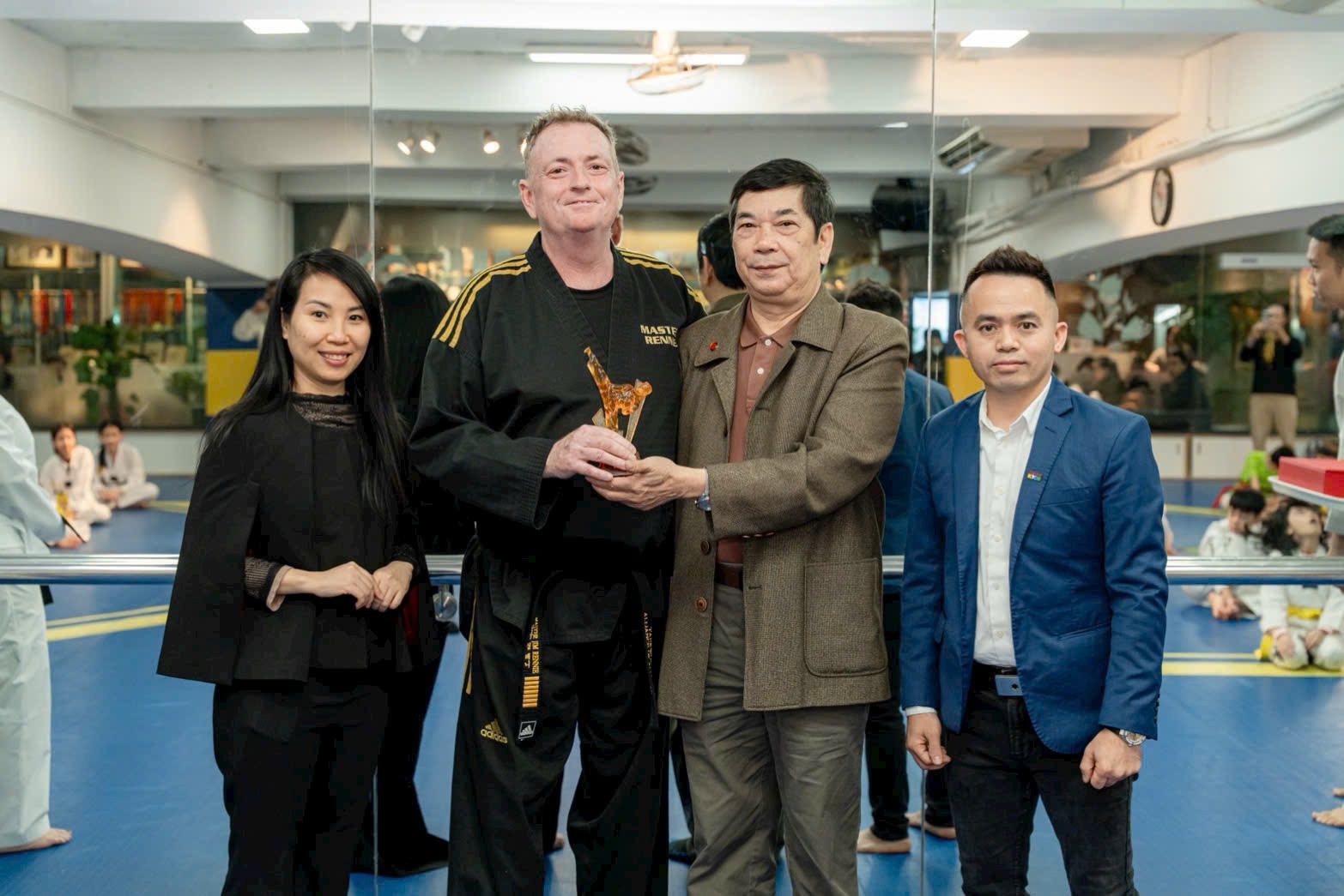 Nhà vô địch thế giới Nguyễn Đình Toàn: Khi võ thuật trở thành hành trình nuôi dưỡng nhân cách trẻ - ảnh 4