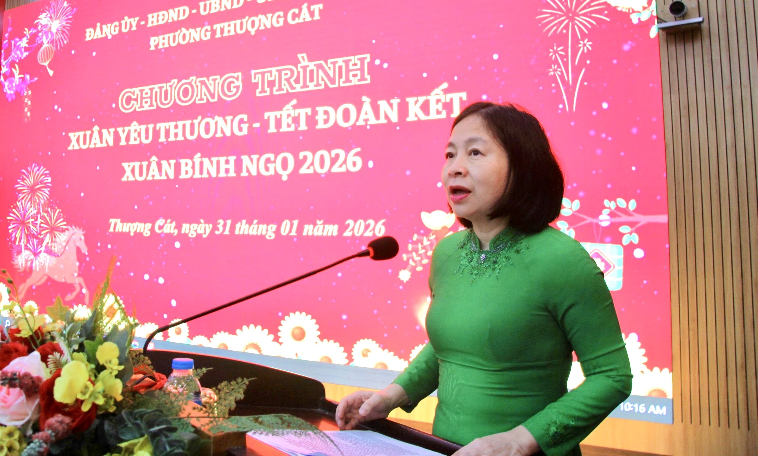 Phường Thượng Cát trao 150 suất quà Tết cho các gia đình chính sách, hộ khó khăn dịp Xuân Bính Ngọ 2026 - ảnh 1