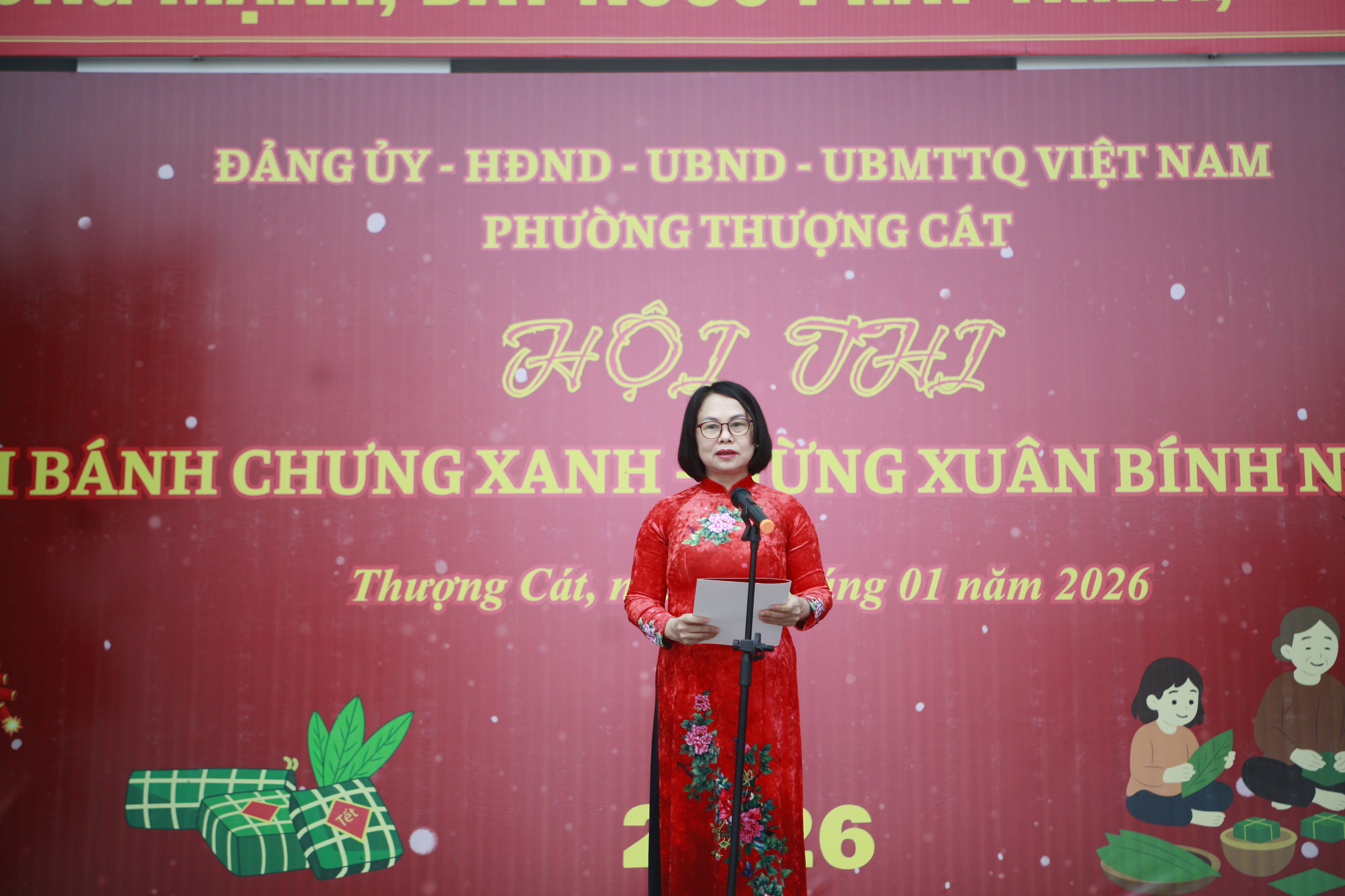 Phường Thượng Cát: Sôi nổi Hội thi gói bánh chưng xanh - gìn giữ hồn Tết Việt - ảnh 1