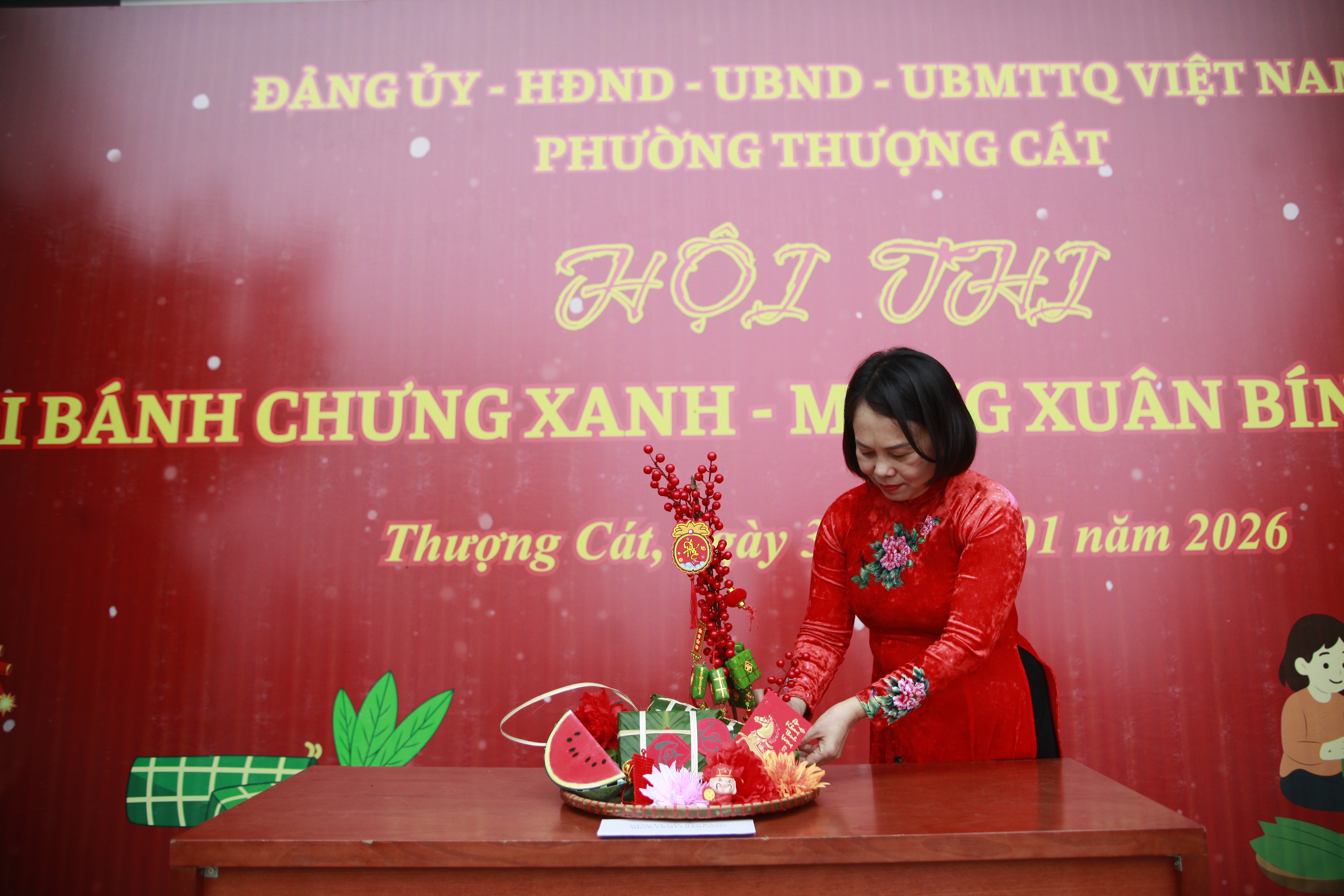 Phường Thượng Cát: Sôi nổi Hội thi gói bánh chưng xanh - gìn giữ hồn Tết Việt - ảnh 12