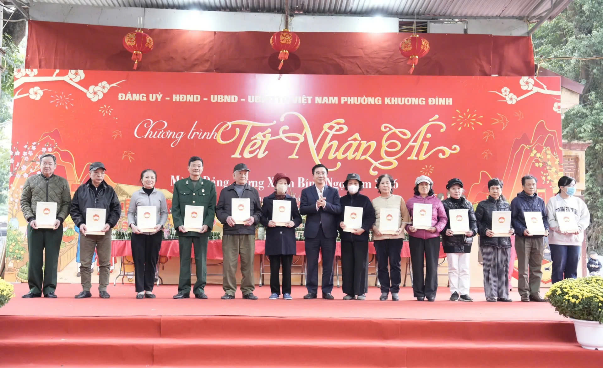 “Tết Nhân ái” lan tỏa yêu thương tại phường Khương Đình - ảnh 5