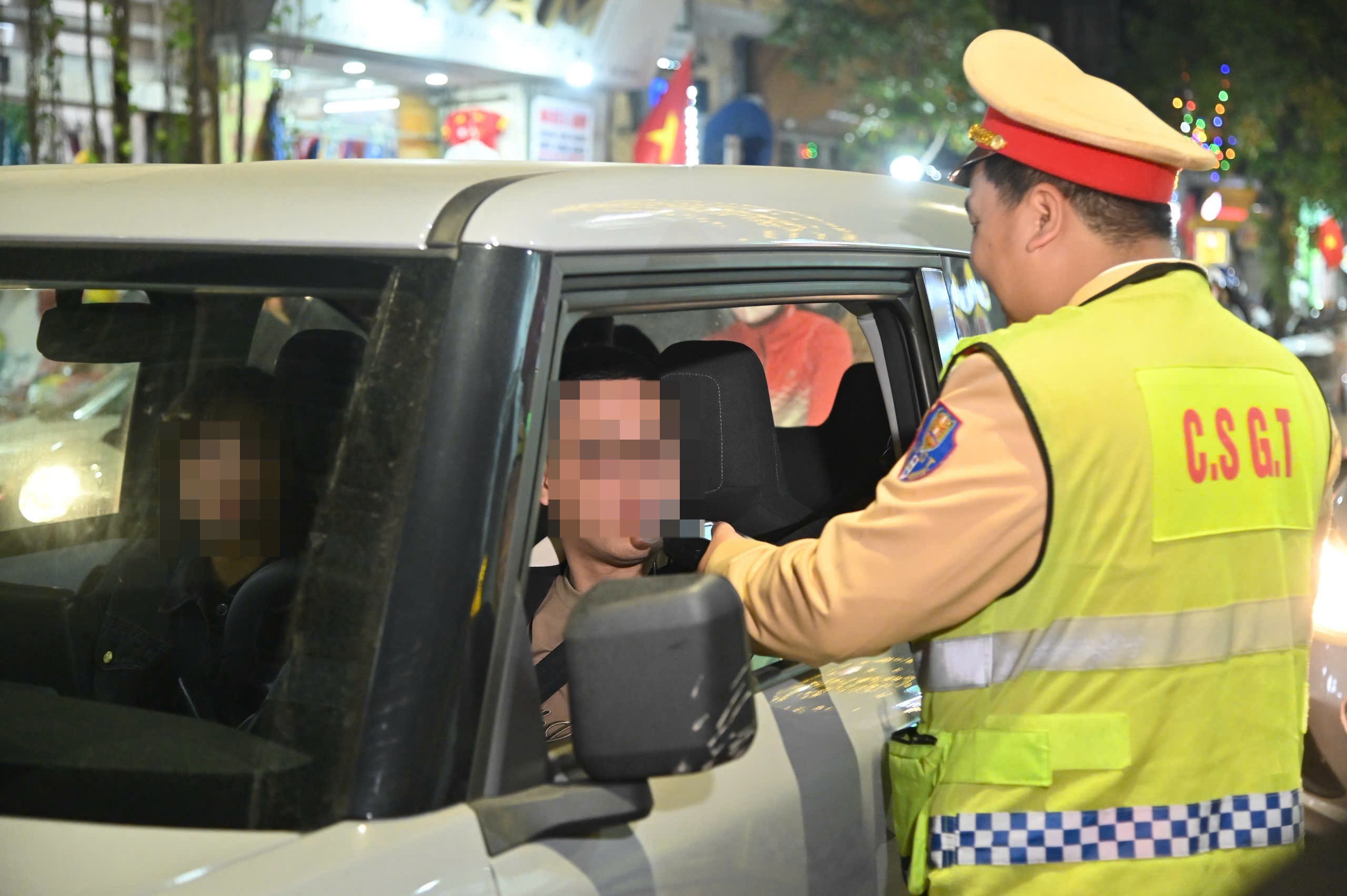 Hà Nội: Xử lý 162 trường hợp vi phạm nồng độ cồn ngày giáp Tết - ảnh 1