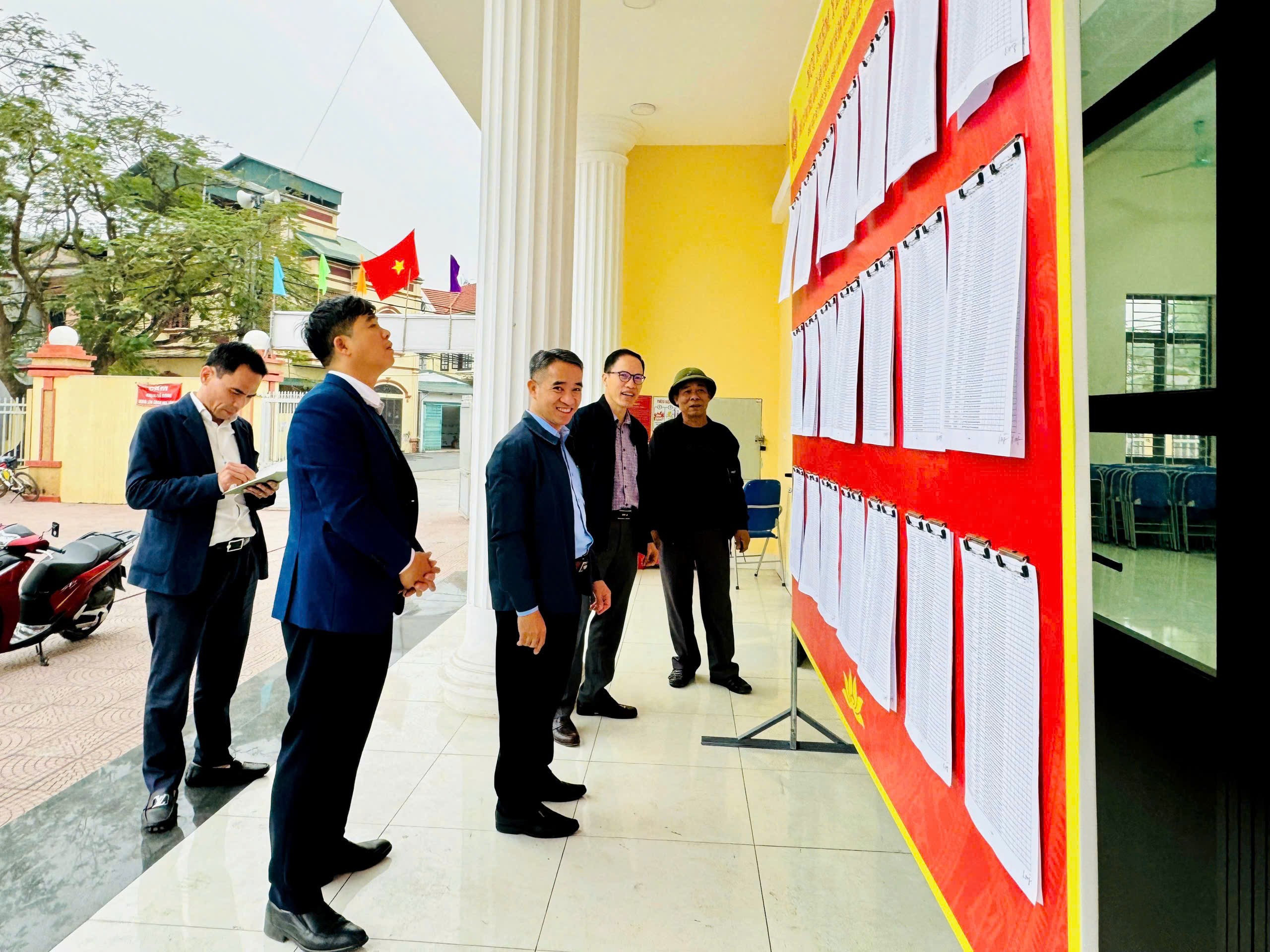 Xã Nam Phù chặt chẽ, dân chủ trong triển khai quy trình bầu cử  - ảnh 1