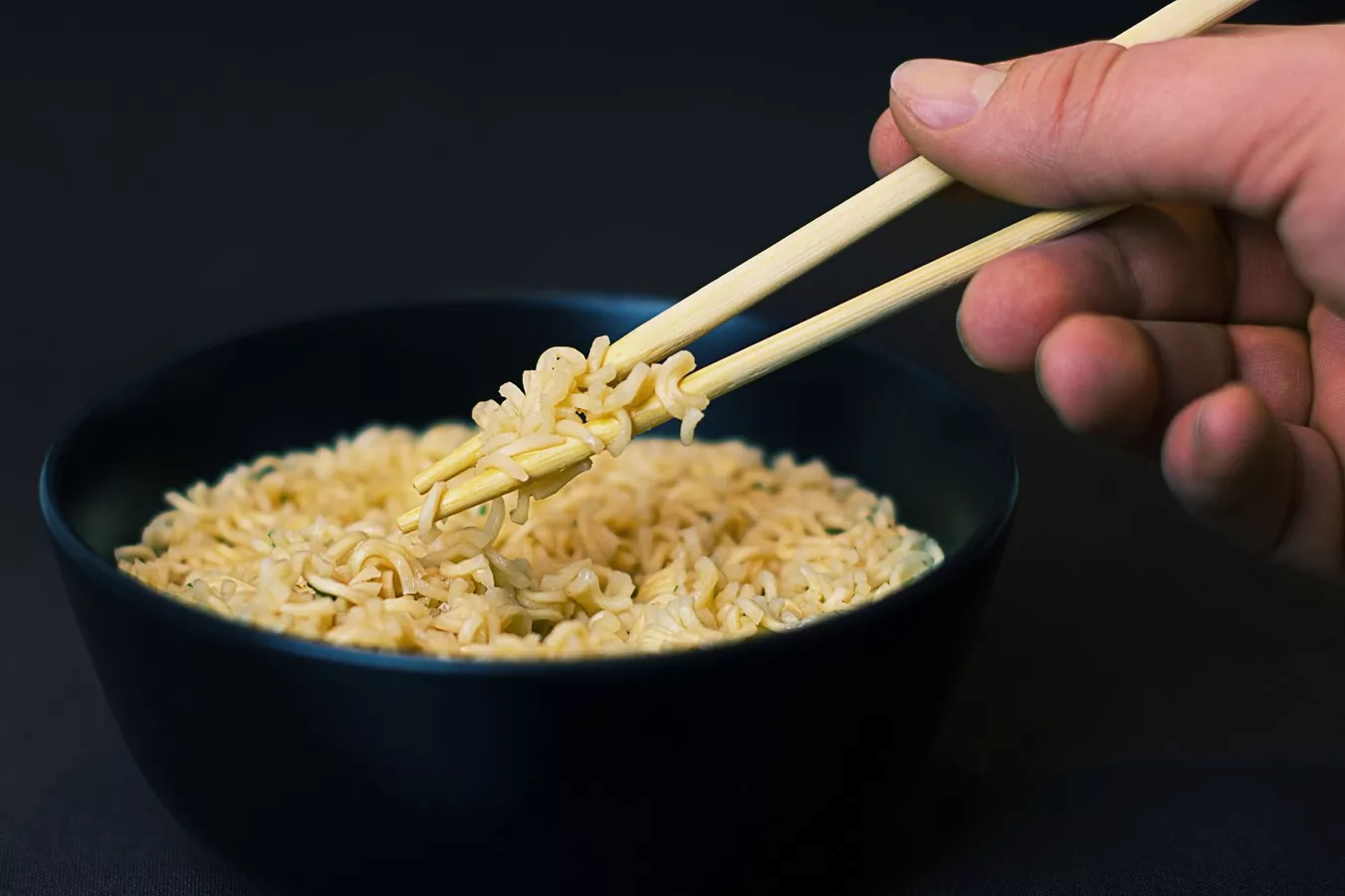EU sẽ nới lỏng kiểm soát mỳ ăn liền Việt Nam - ảnh 1