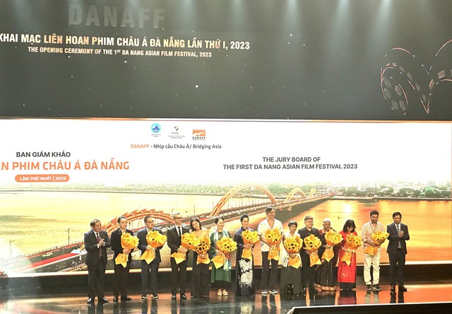 Ấn tượng lễ khai mạc Liên hoan phim châu Á - ảnh 3