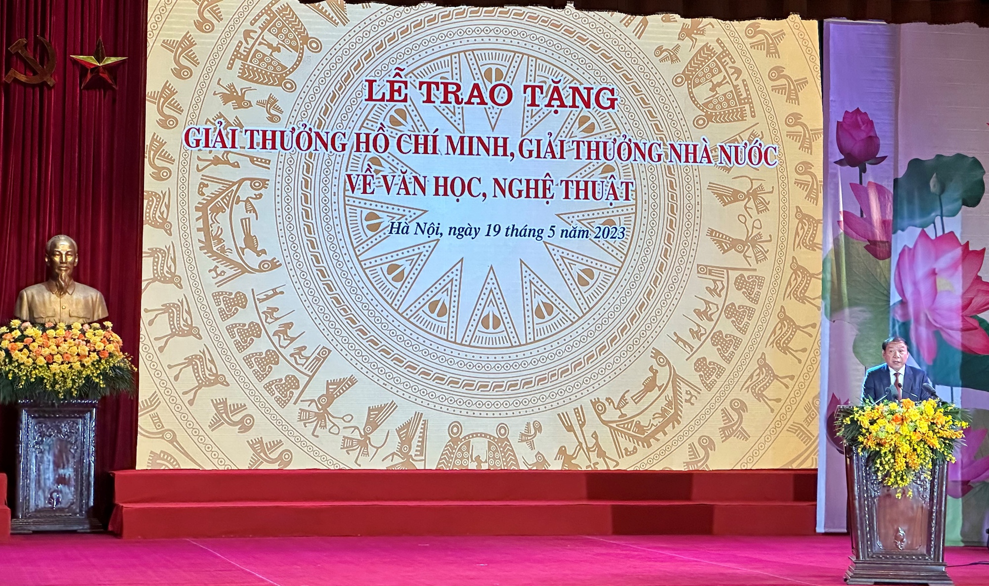 128 tác giả nhận Giải thưởng Hồ Chí Minh, Giải thưởng Nhà nước về văn học, nghệ thuật - ảnh 2