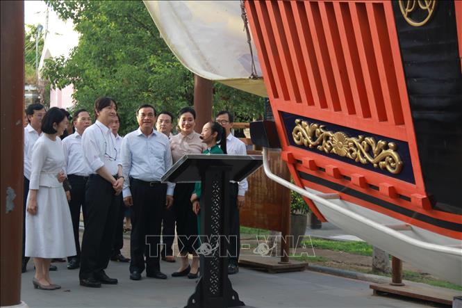 Hoàng Thái tử Akishino và Công nương thăm Hội An - ảnh 2