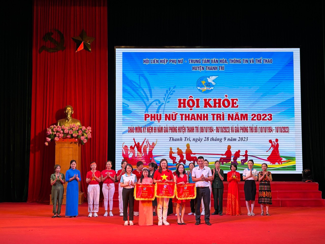 Sôi nổi Hội khoẻ phụ nữ Thanh Trì năm 2023 - ảnh 9
