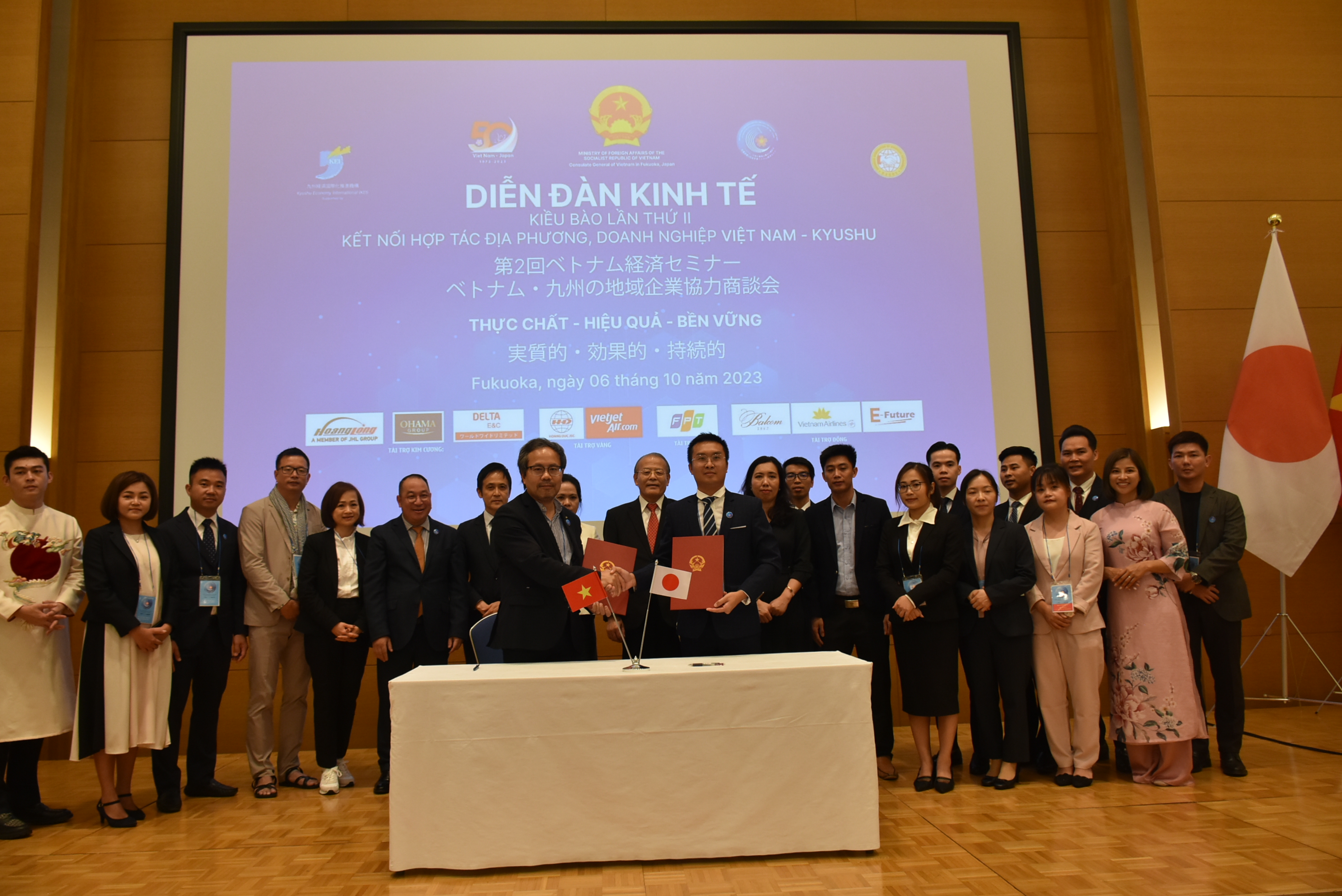 Tăng cường kết nối địa phương, doanh nghiệp và giao lưu nhân dân giữa Việt Nam và Kyushu - ảnh 3