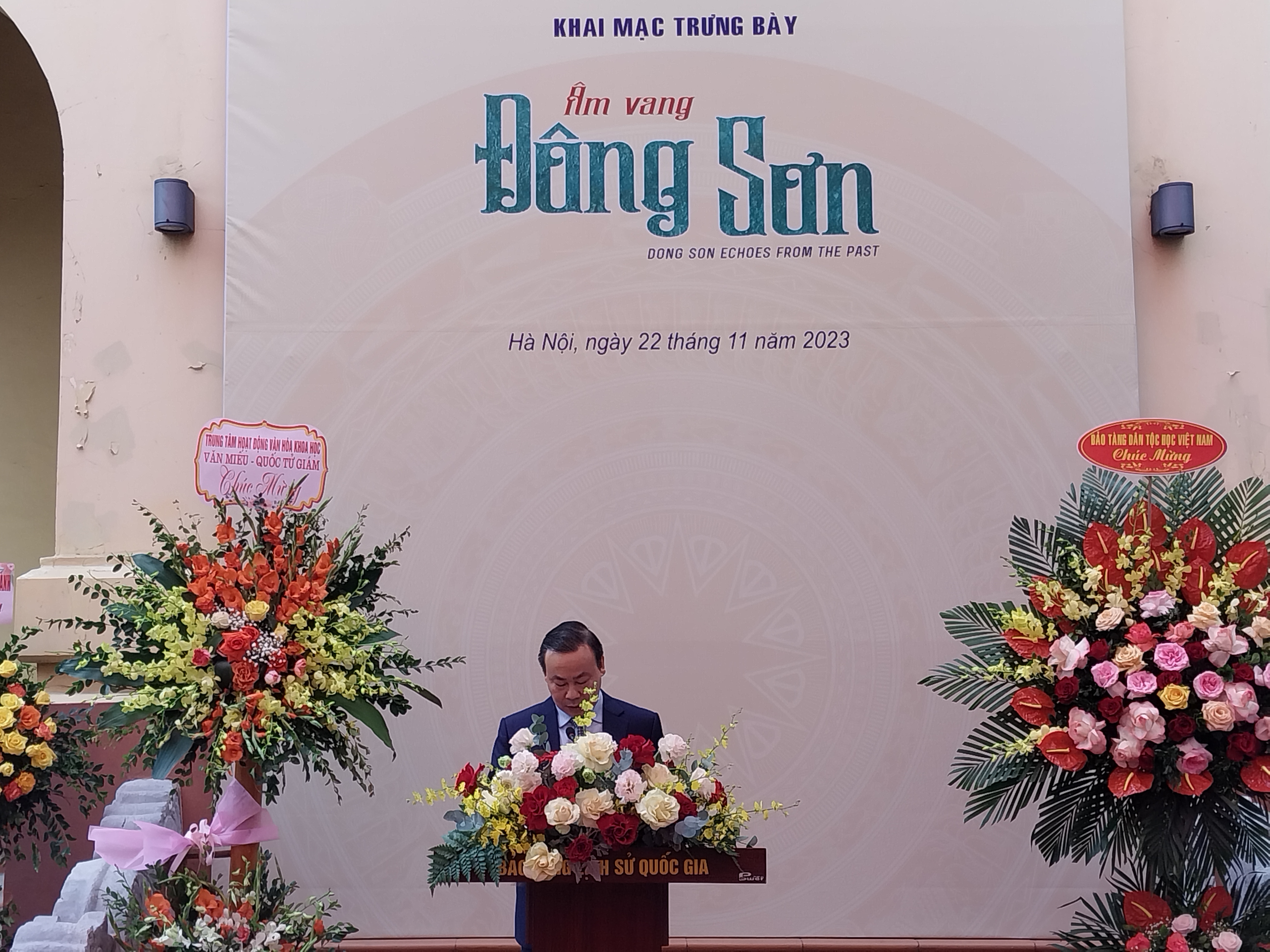 Tiếp nhận và trưng bày 51 hiện vật văn hoá Đông Sơn - ảnh 1