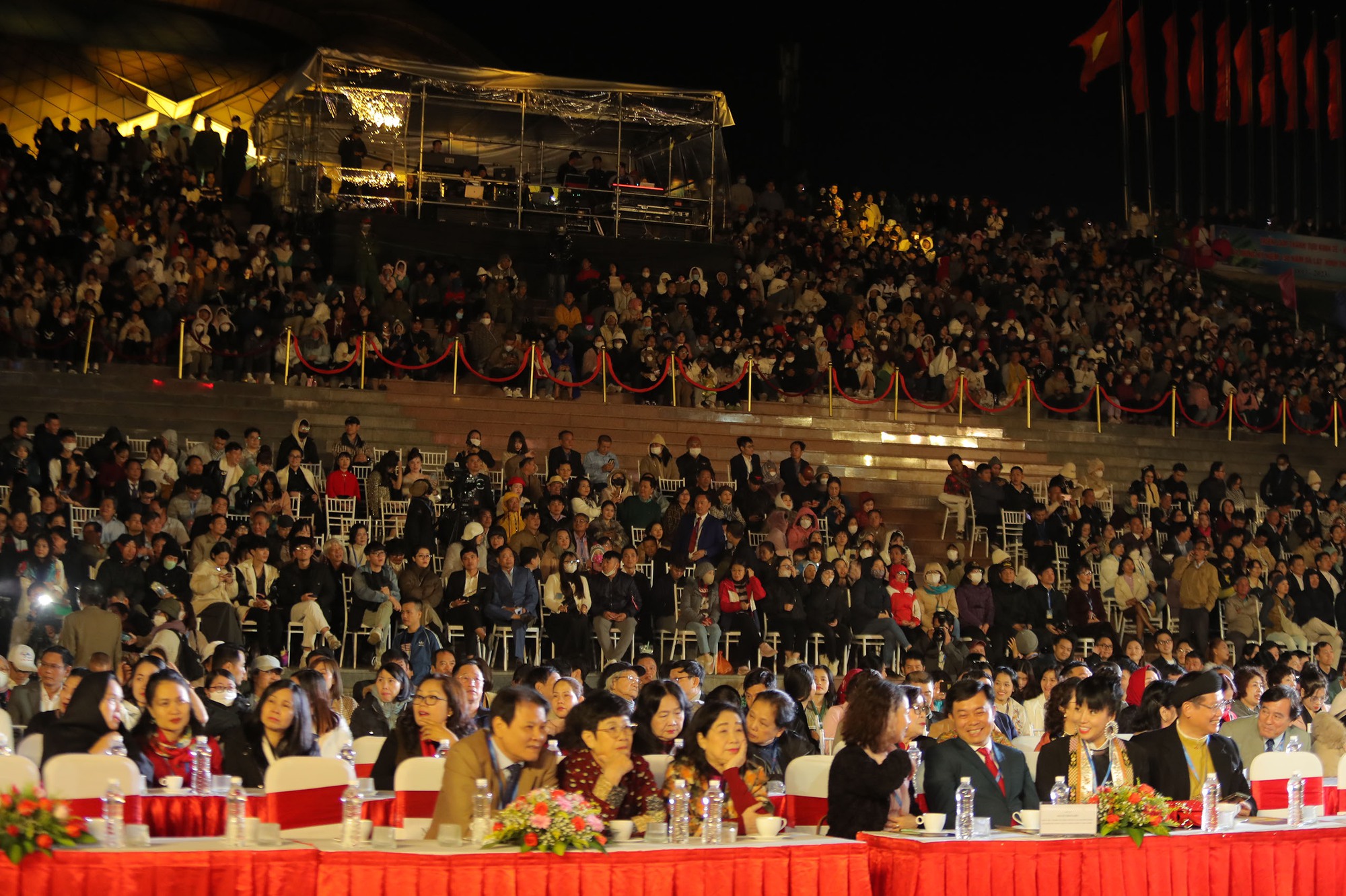 Khai mạc "đại tiệc" Liên hoan phim Việt Nam lần thứ XXIII - Ảnh 7.