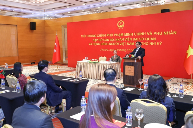 Thủ tướng: Dù đi đâu, chúng ta đều có quyền tự hào là người Việt Nam- Ảnh 1. Thủ tướng: Dù đi đâu, chúng ta đều có quyền tự hào là người Việt Nam- Ảnh 1.