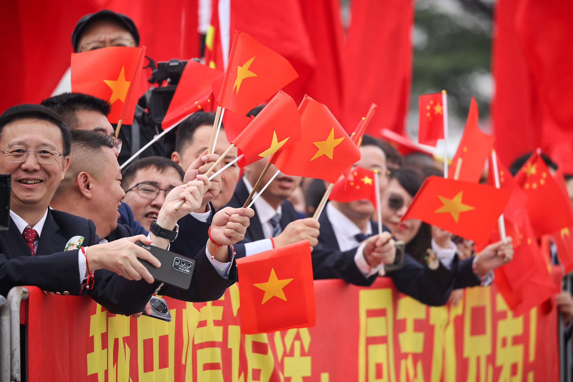 Thủ tướng Phạm Minh Chính đón Tổng Bí thư, Chủ tịch nước Trung Quốc Tập Cận Bình- Ảnh 6. Thủ tướng Phạm Minh Chính đón Tổng Bí thư, Chủ tịch nước Trung Quốc Tập Cận Bình- Ảnh 6.