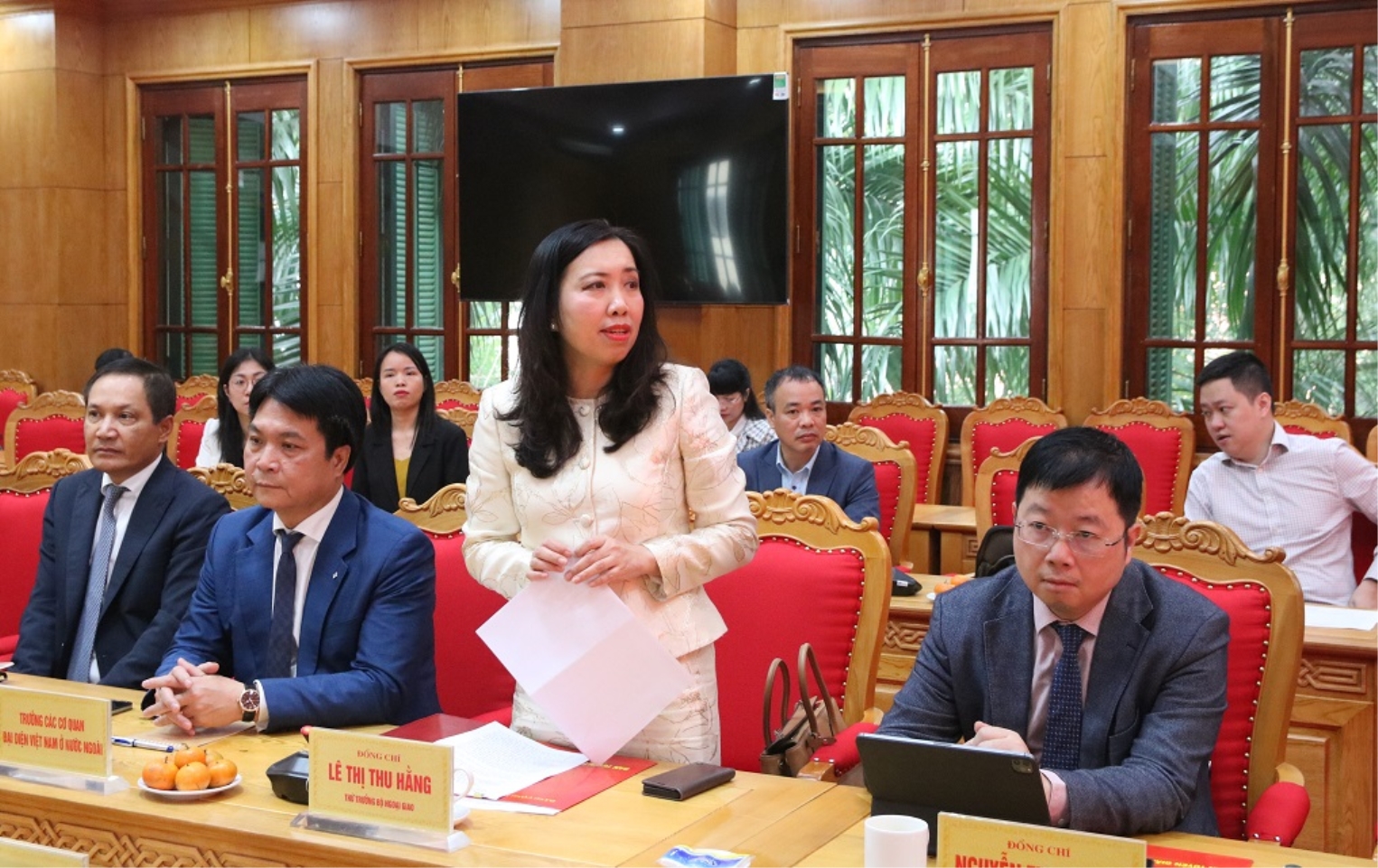 Cần tăng cường phát huy vai trò cầu nối của các cơ quan đại diện Việt Nam ở nước ngoài - ảnh 2