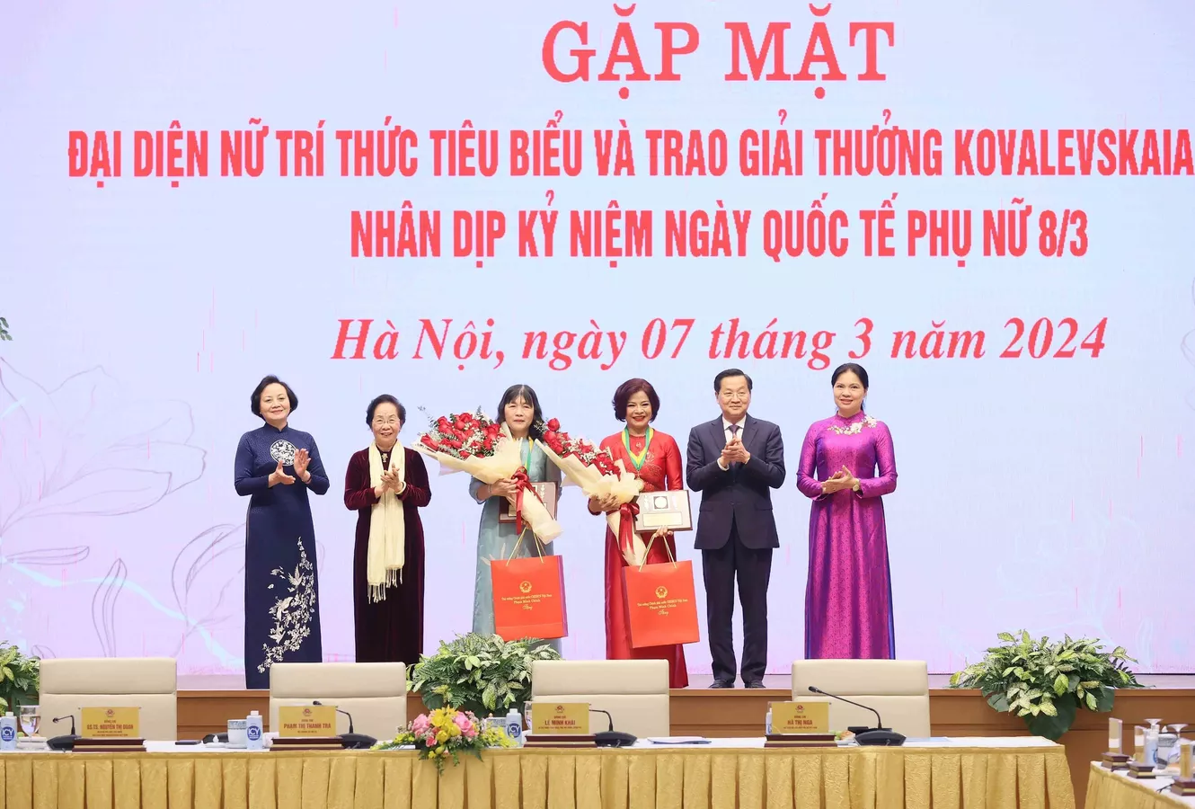 Việt Nam có hai nhà khoa học nữ nhận giải thưởng Kovalevskaia - ảnh 1
