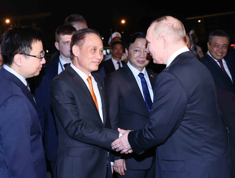 Tổng thống Nga Putin kết thúc tốt đẹp chuyến thăm cấp Nhà nước tới Việt Nam - ảnh 1