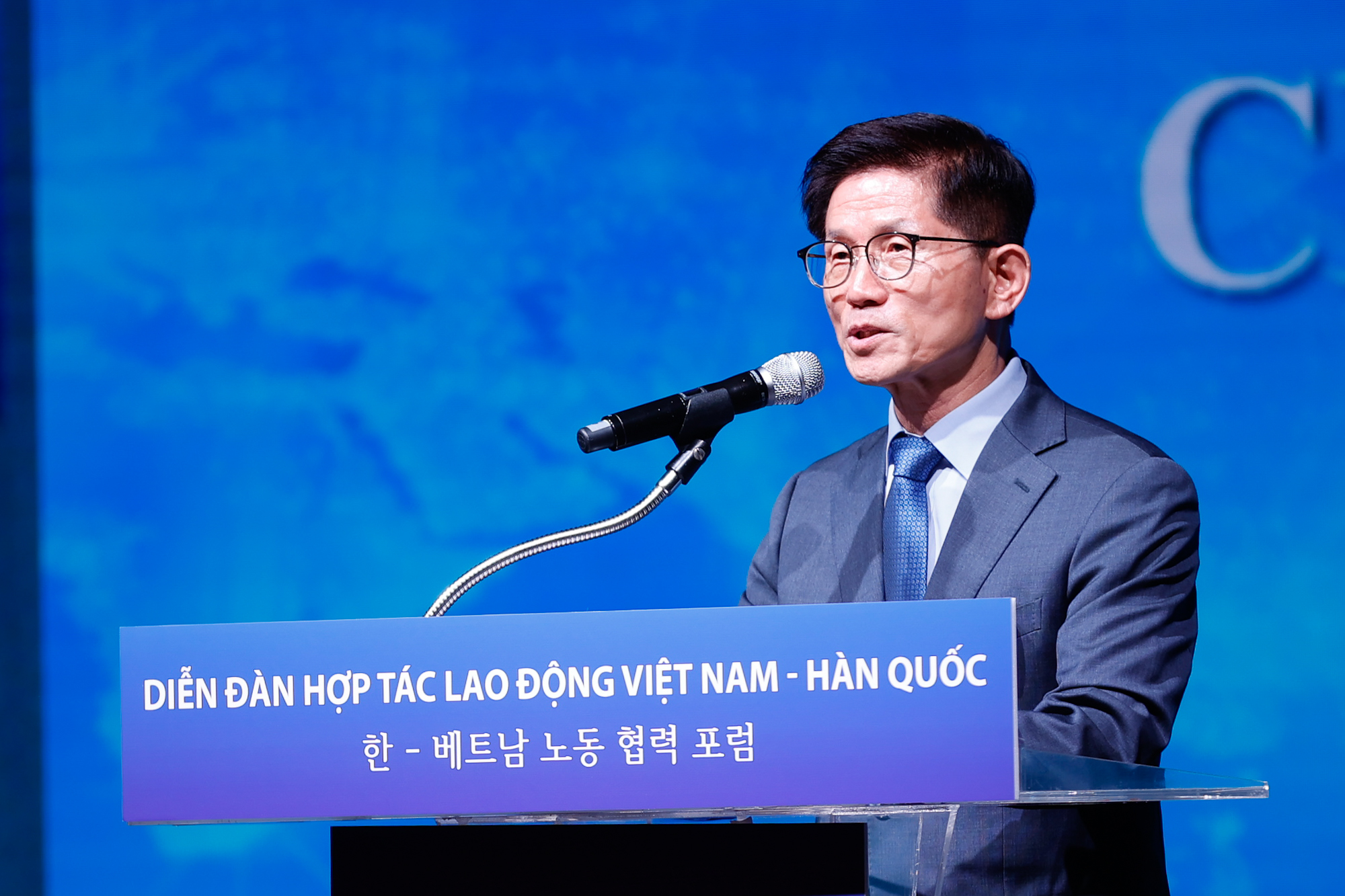 Tạo thuận lợi nhất cho người lao động, nâng tầm hợp tác lao động Việt Nam-Hàn Quốc - ảnh 6