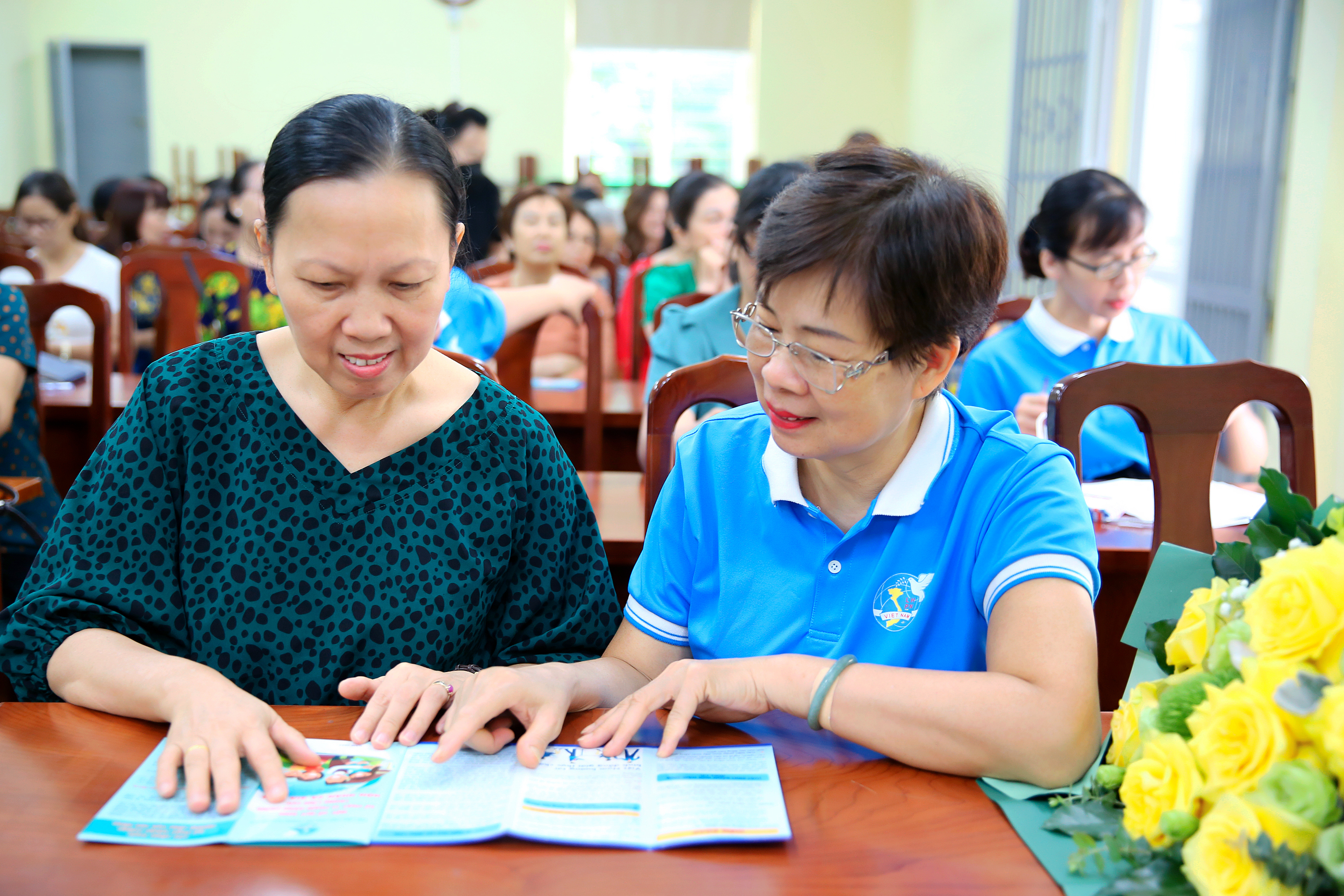 Ra mắt mô hình “Thành phố an toàn thân thiện với phụ nữ trẻ em” tại phường Dịch Vọng Hậu - ảnh 5